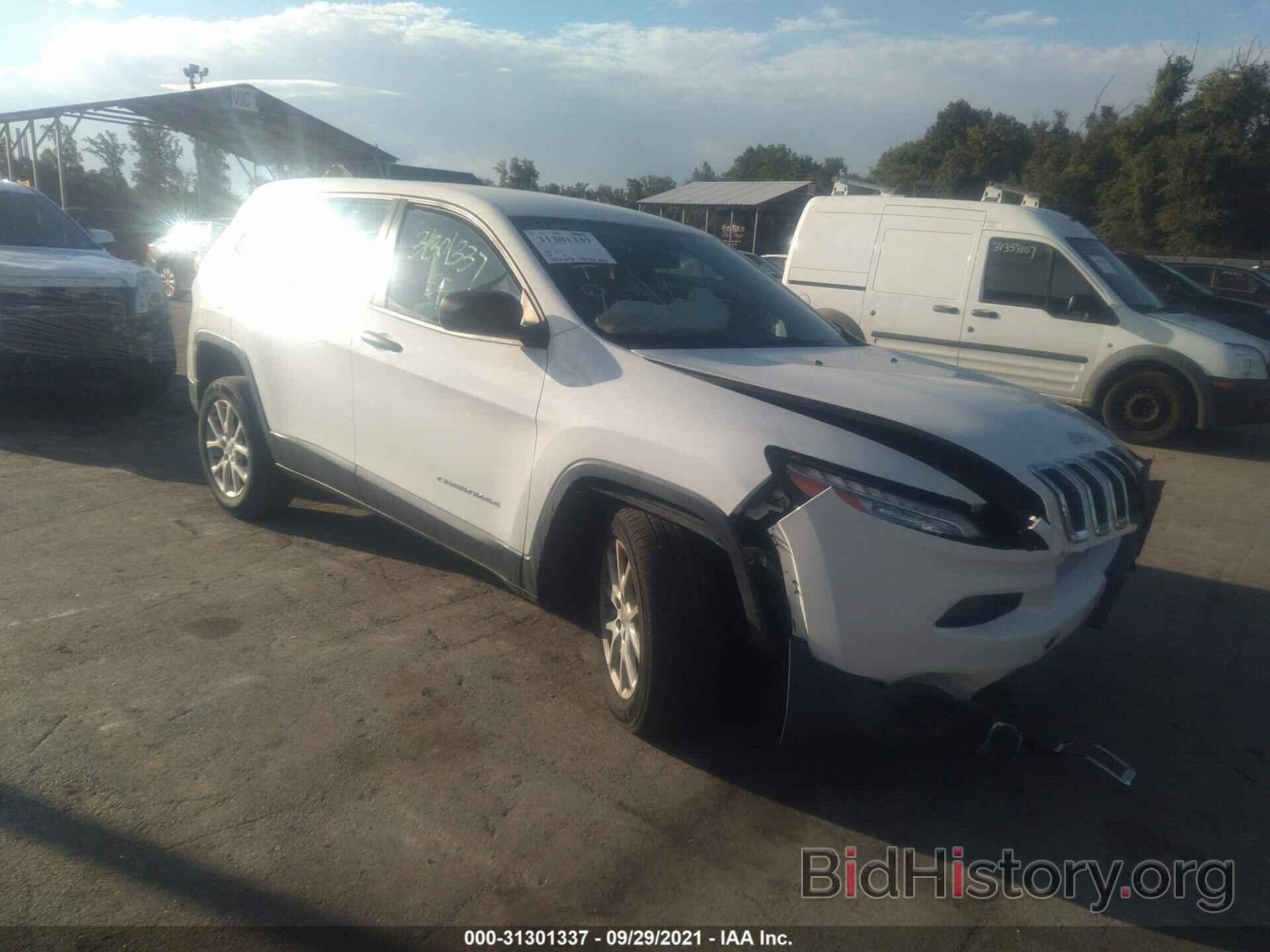 Photo 1C4PJLAB6FW590174 - JEEP CHEROKEE 2015