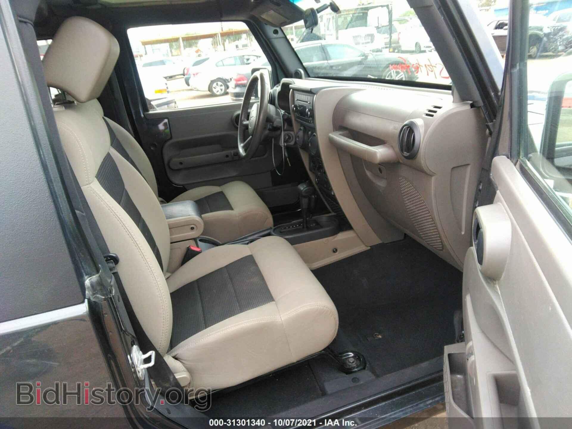 2010 JEEP WRANGLER - VIN: 1J4AA2D18AL146673 - Фото 5