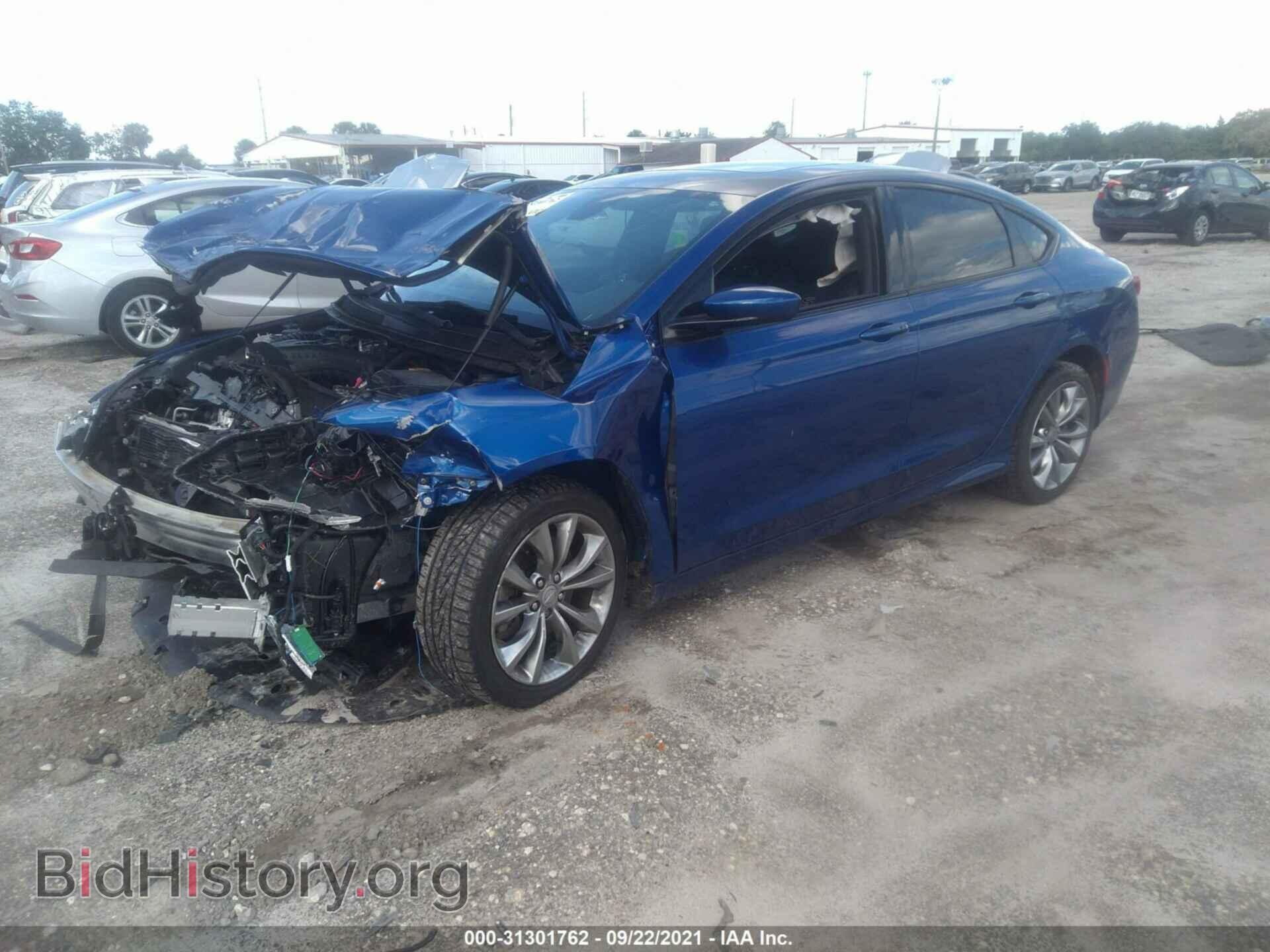 2015 CHRYSLER 200 - VIN: 1C3CCCBG0FN581080 - Фото 2