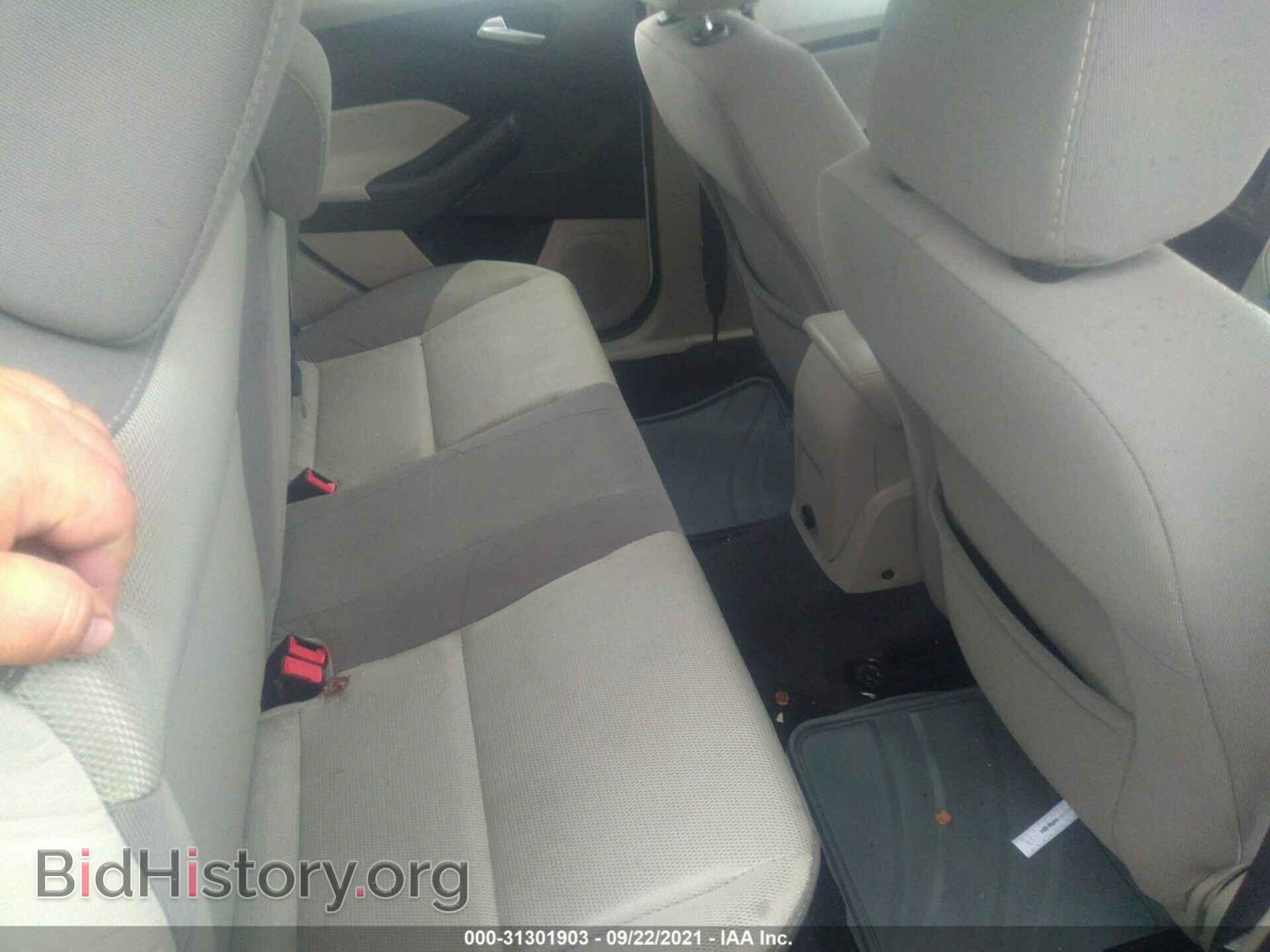 2014 FORD FOCUS - VIN: 1FADP3F28EL268944 - Фото 8