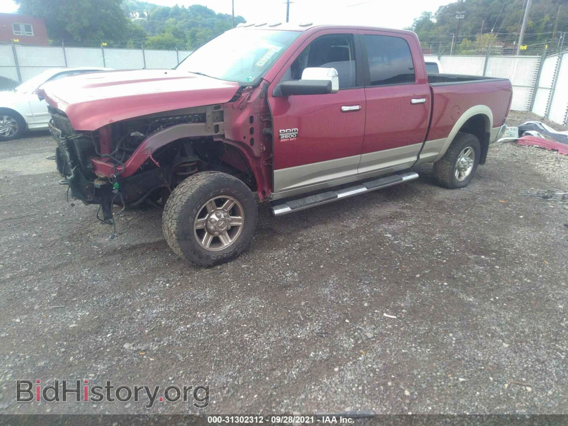 2011 RAM 2500 - VIN: 3D7UT2CL9BG575129 - Фото 2