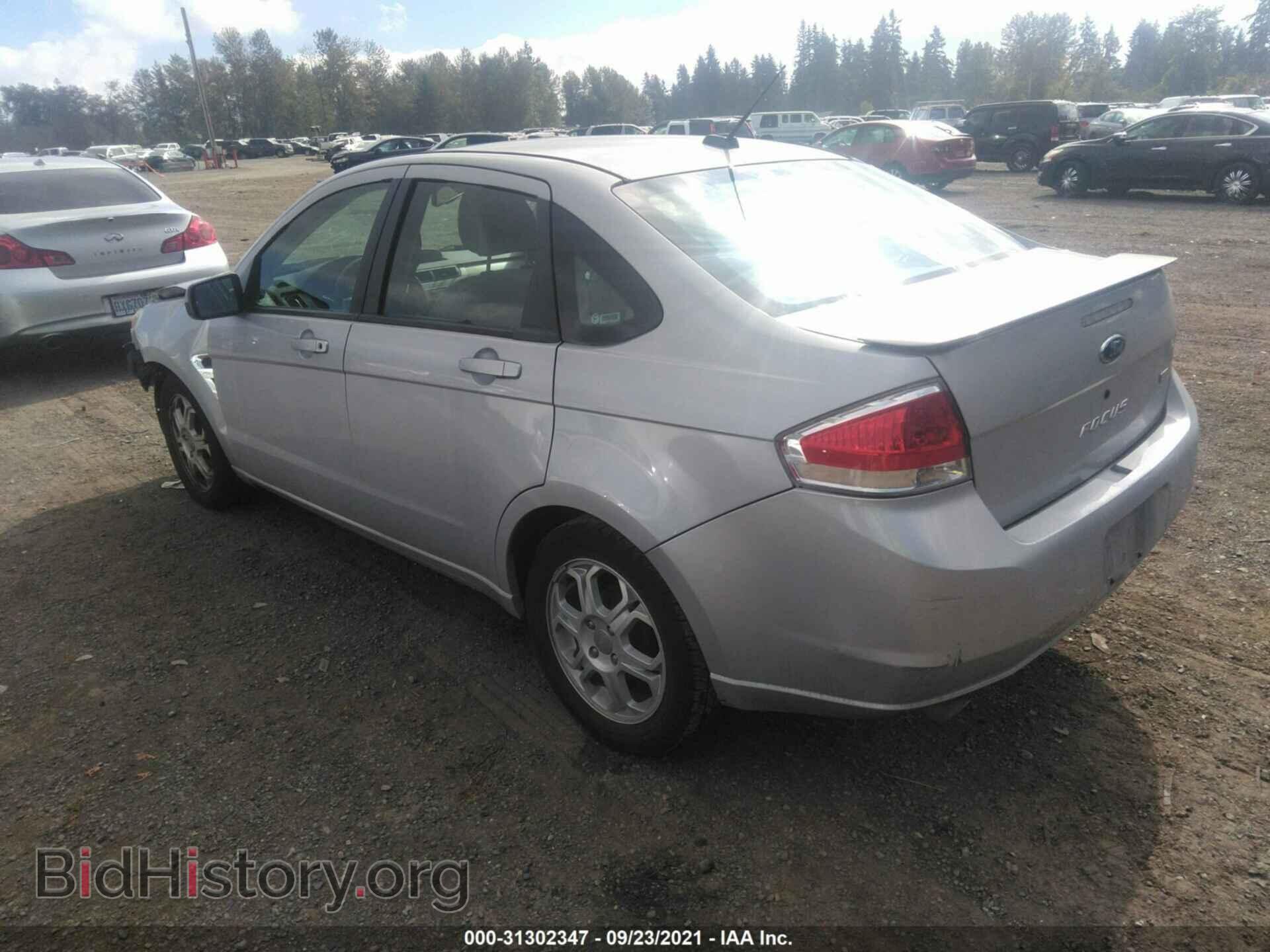 2008 FORD FOCUS - VIN: 1FAHP35N28W215060 - Фото 3