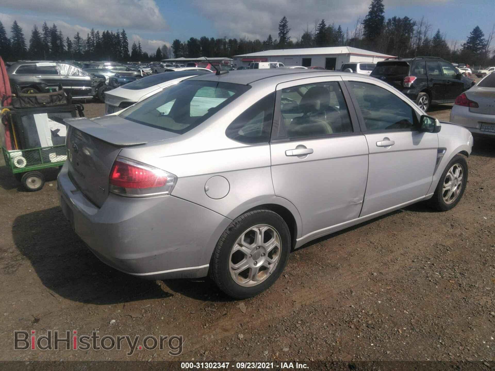 2008 FORD FOCUS - VIN: 1FAHP35N28W215060 - Фото 4