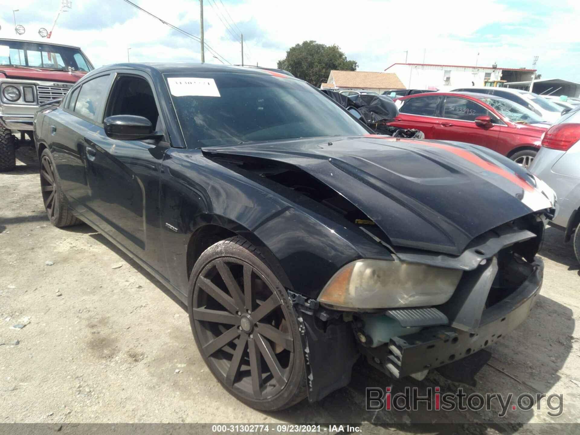 Photo 2C3CDXCT3DH597599 - DODGE CHARGER 2013