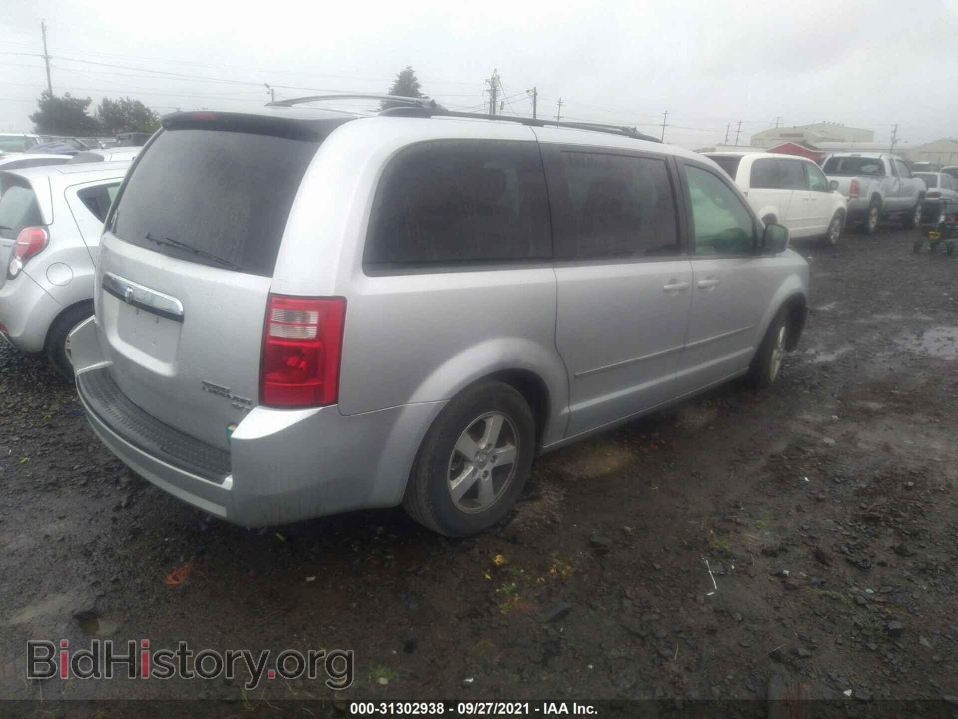 2010 DODGE GRAND CARAVAN - VIN: 2D4RN5D10AR229748 - Фото 4