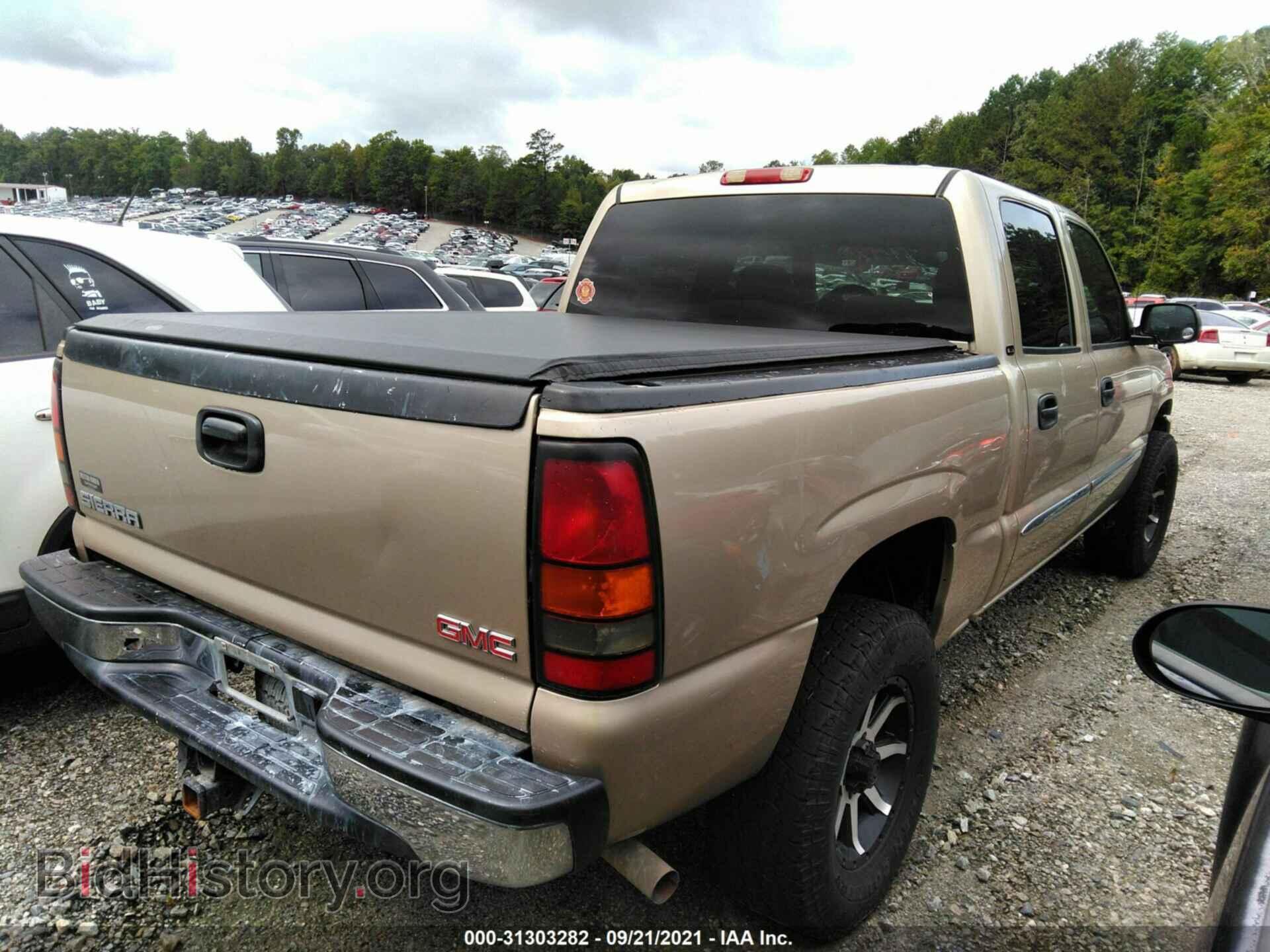 2006 GMC SIERRA 1500 - VIN: 2GTEC13Z761258638 - Фото 4