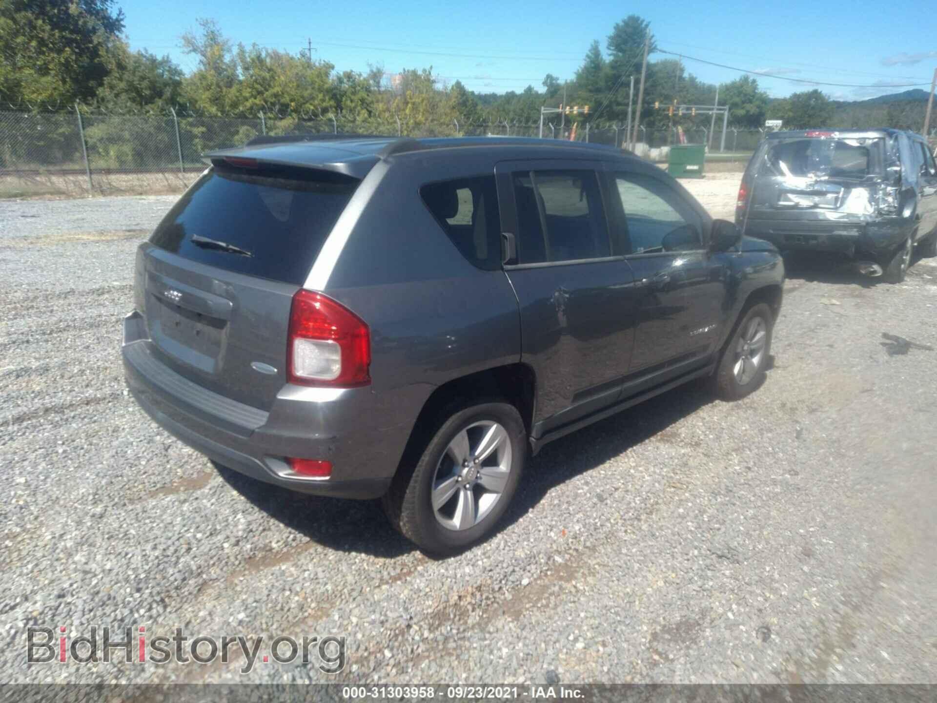 2011 JEEP COMPASS - VIN: 1J4NT1FBXBD195607 - Photo 4