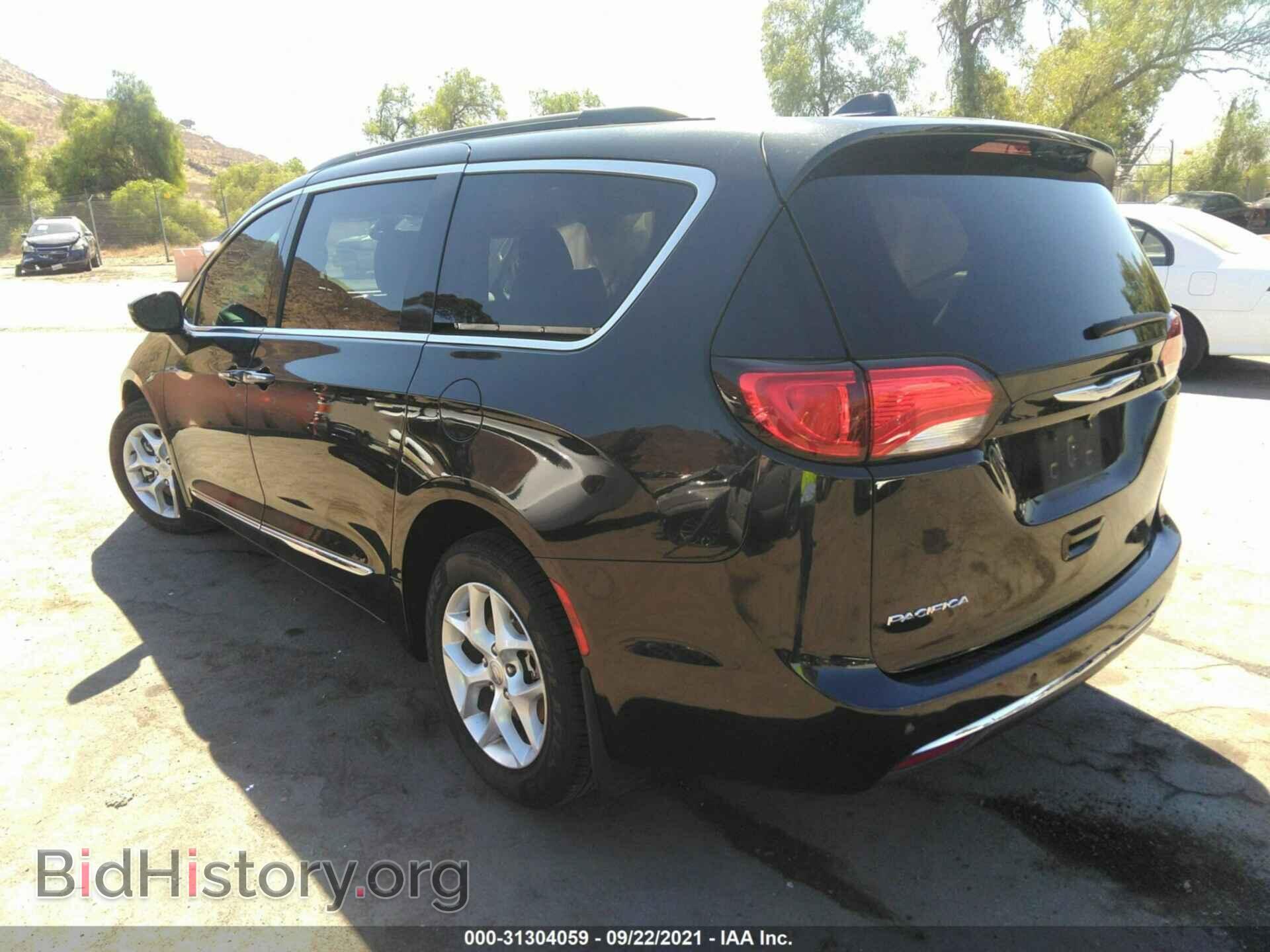 2017 CHRYSLER PACIFICA - VIN: 2C4RC1BG5HR584721 - Photo 3
