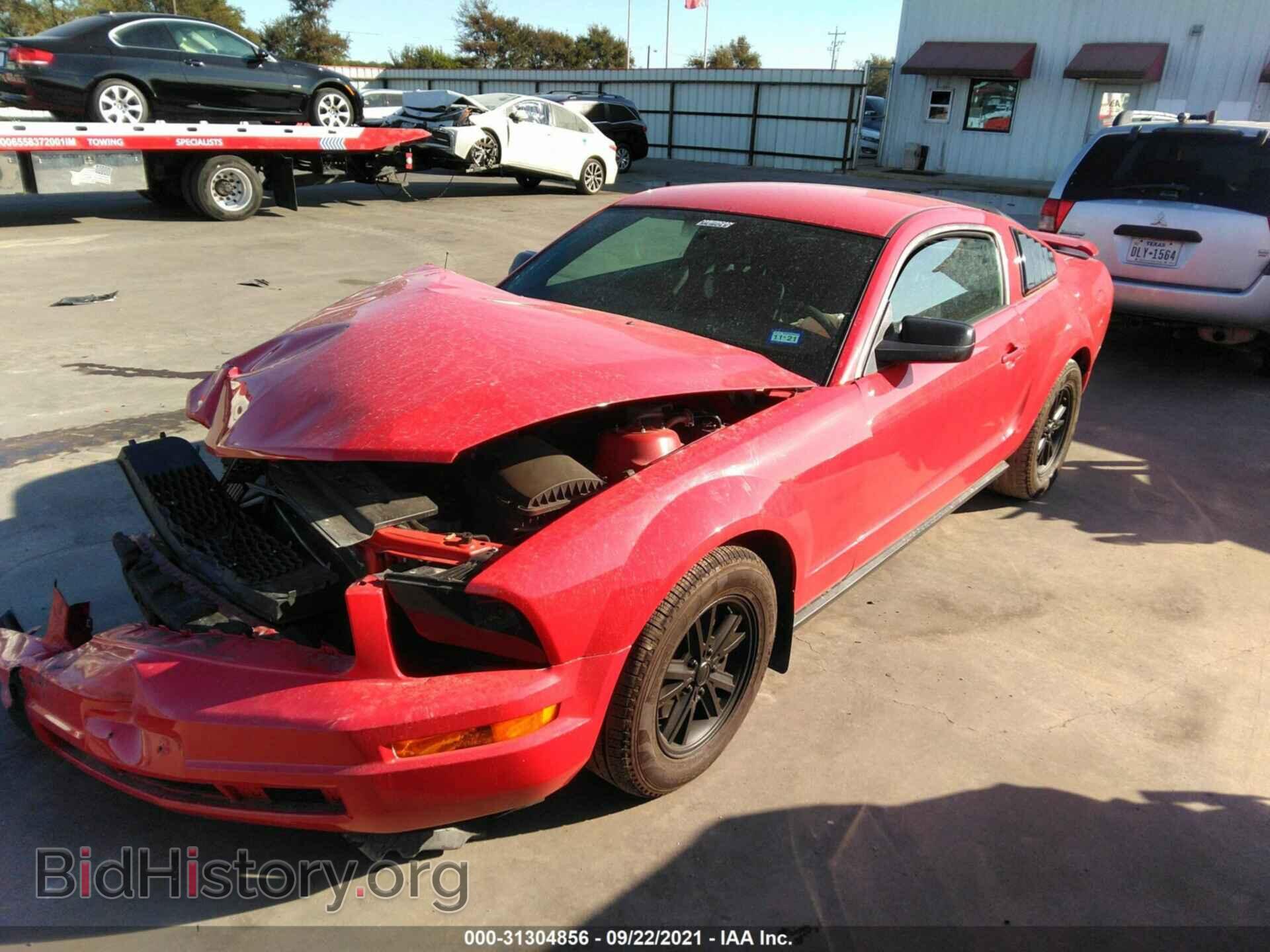 2007 FORD MUSTANG - VIN: 1ZVFT80N575364856 - Фото 2