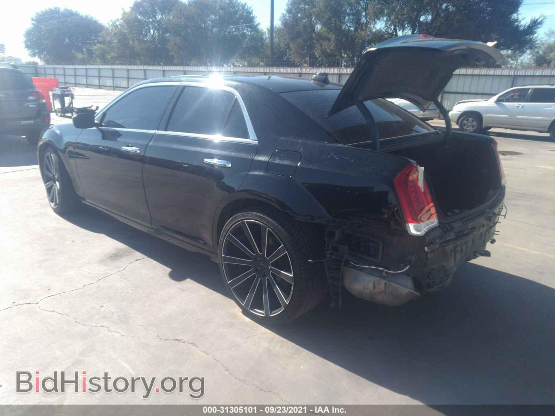 2017 CHRYSLER 300 - VIN: 2C3CCAEG8HH564460 - Фото 3