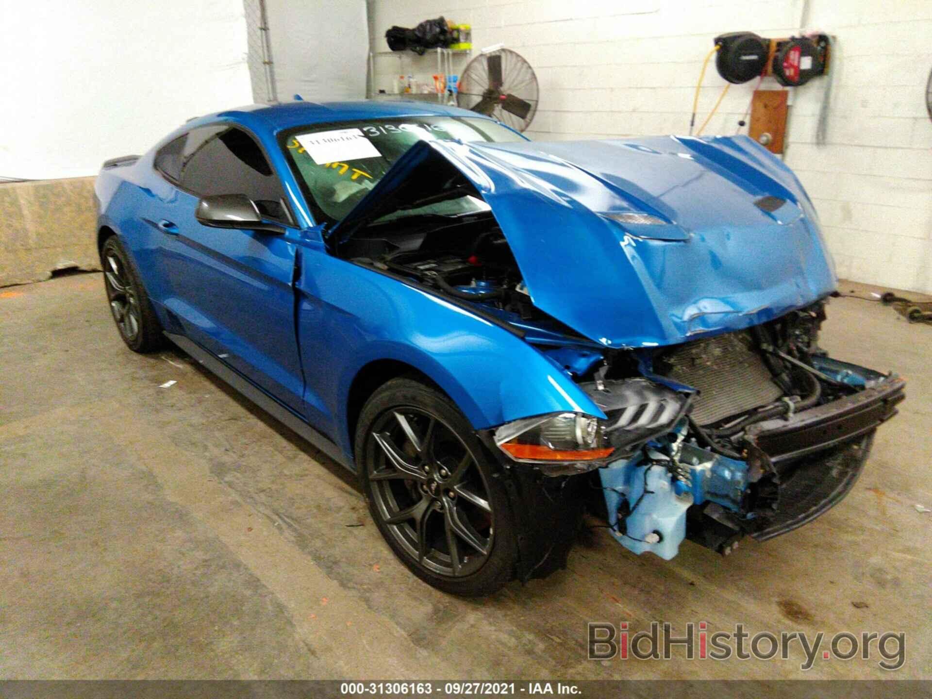 Photo 1FA6P8TD2L5145105 - FORD MUSTANG 2020