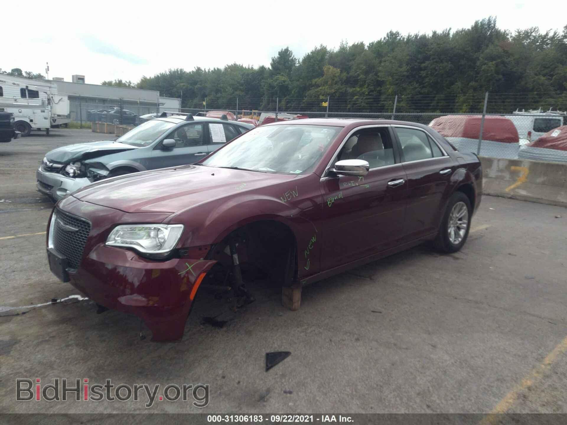 2016 CHRYSLER 300 - VIN: 2C3CCAEGXGH239436 - Фото 2