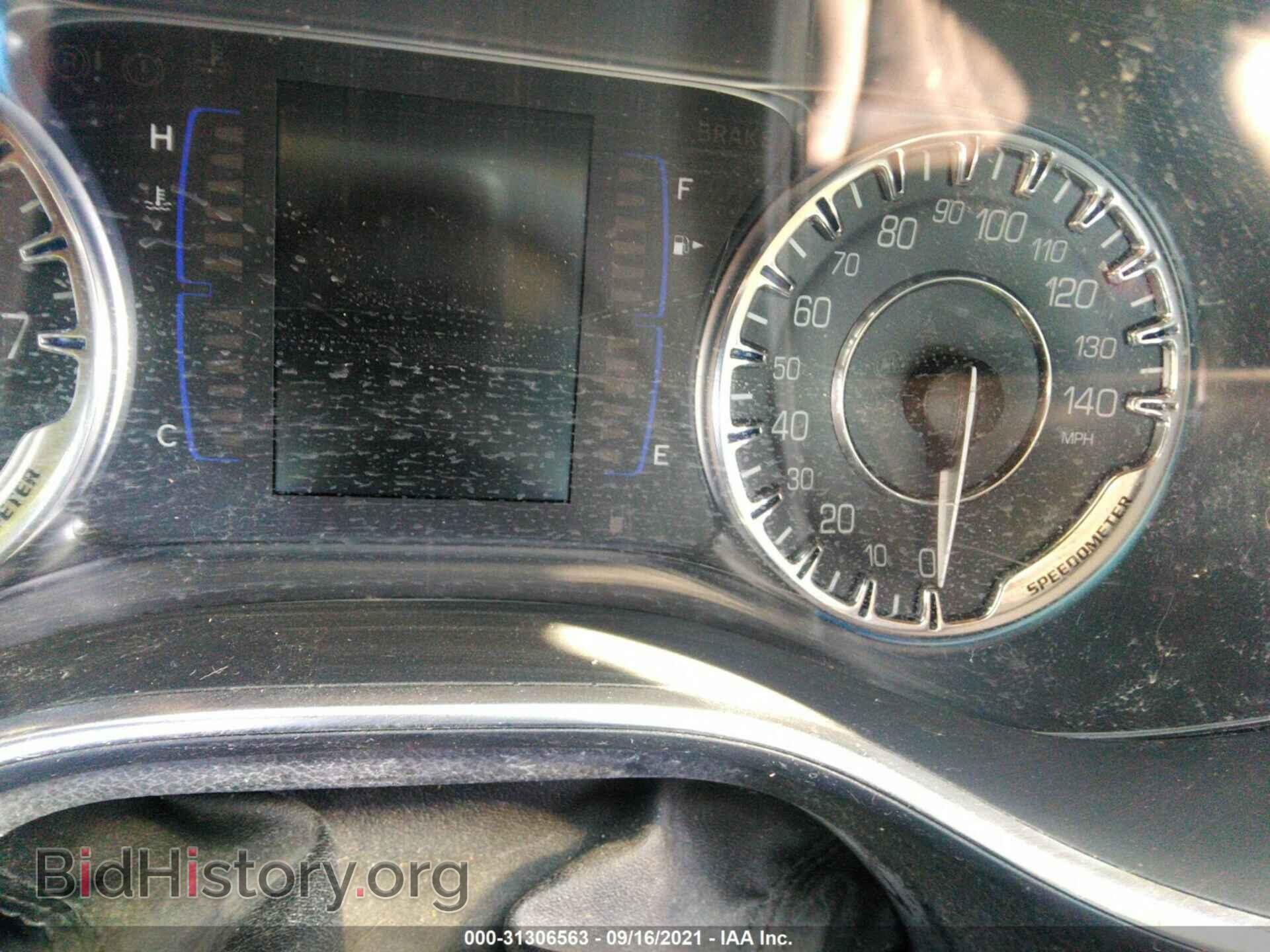 2015 CHRYSLER 200 - VIN: 1C3CCCAB7FN602397 - Фото 7