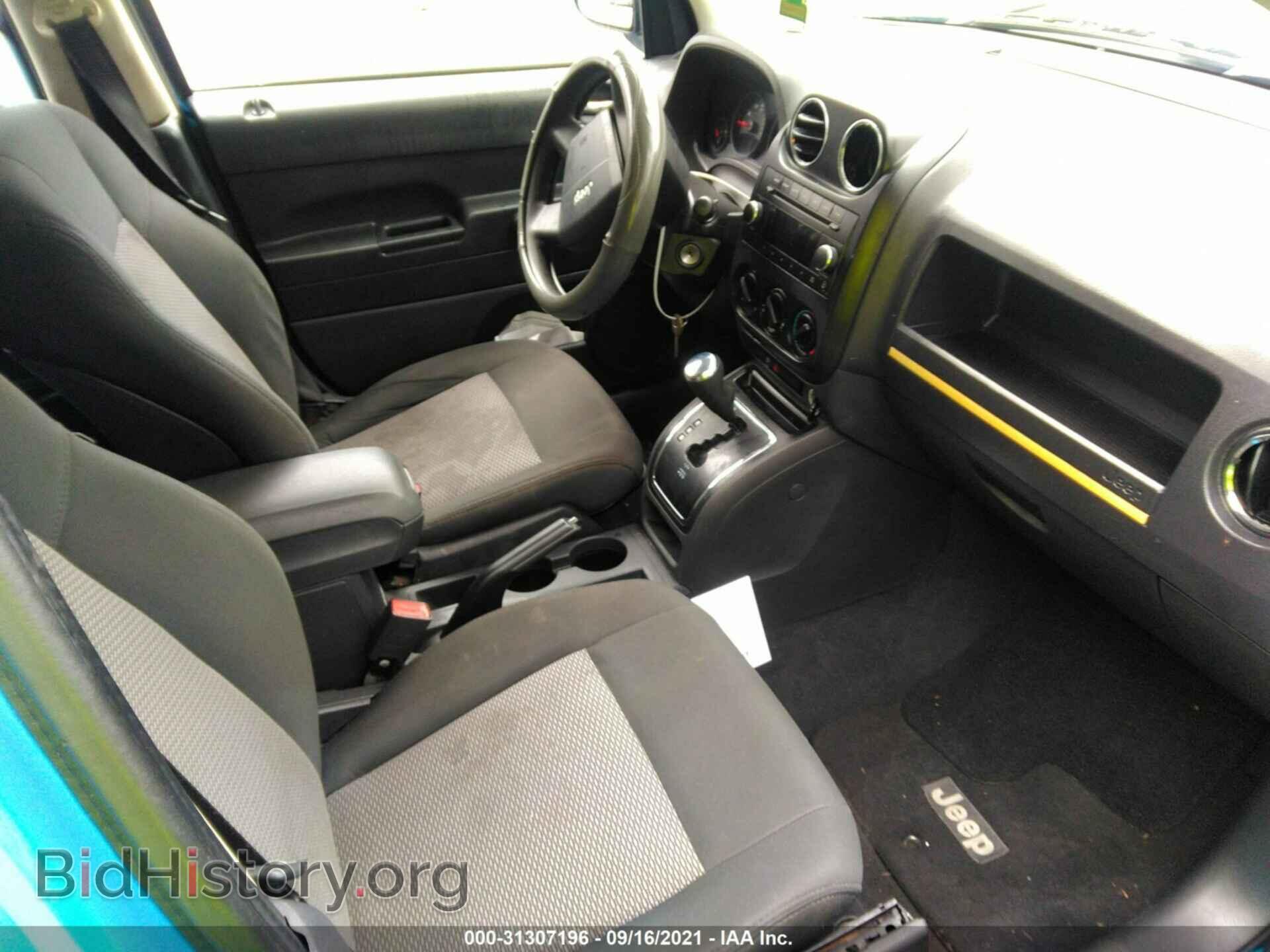 2009 JEEP COMPASS - VIN: 1J4FT47B99D134196 - Фото 5
