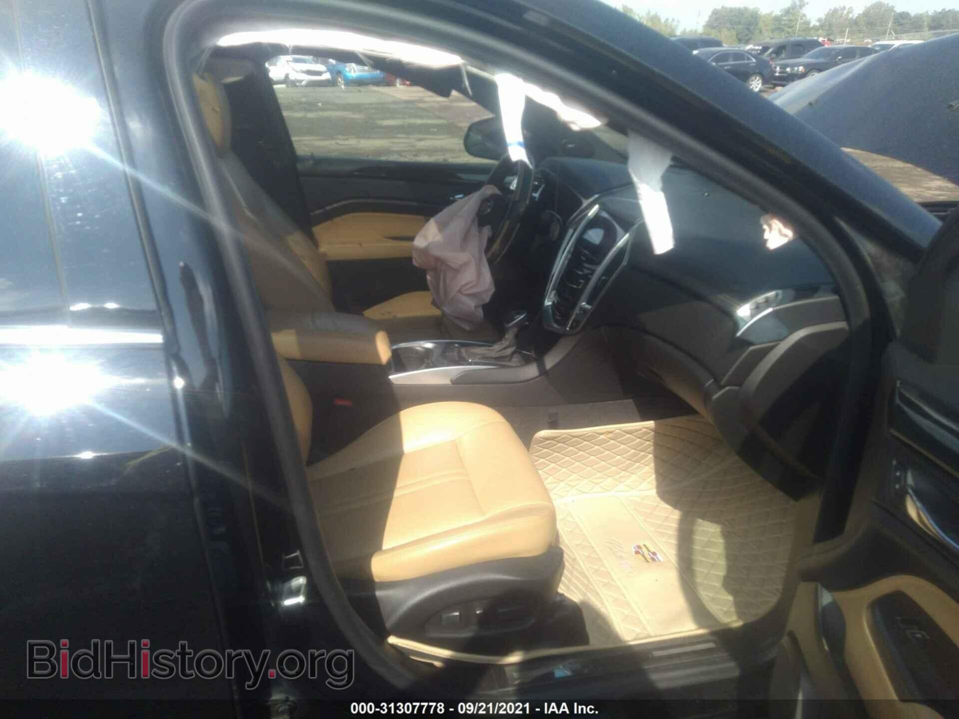 2014 CADILLAC SRX - VIN: 3GYFNGE3XES683021 - Photo 5