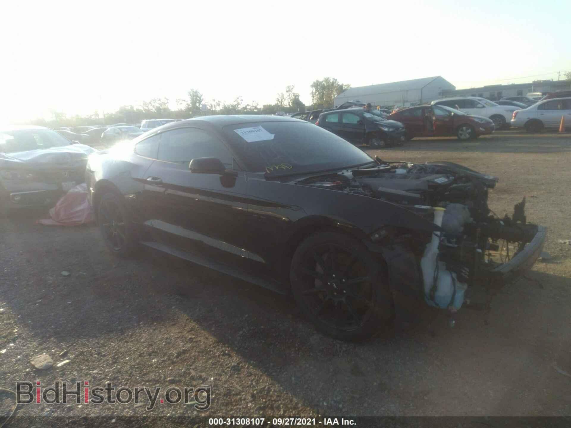 Photo 1FA6P8CF8G5285196 - FORD MUSTANG 2016