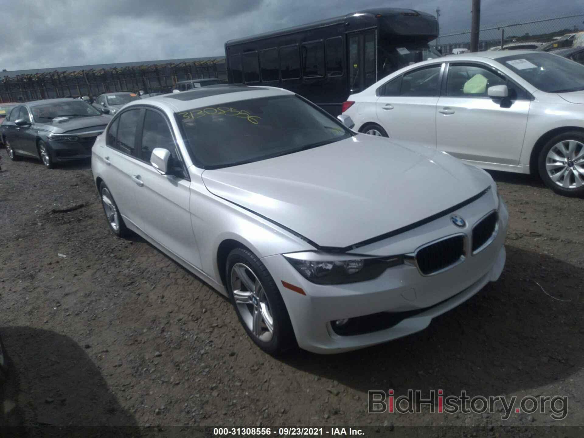 Photo WBA3C3G51ENS68277 - BMW 3 SERIES 2014