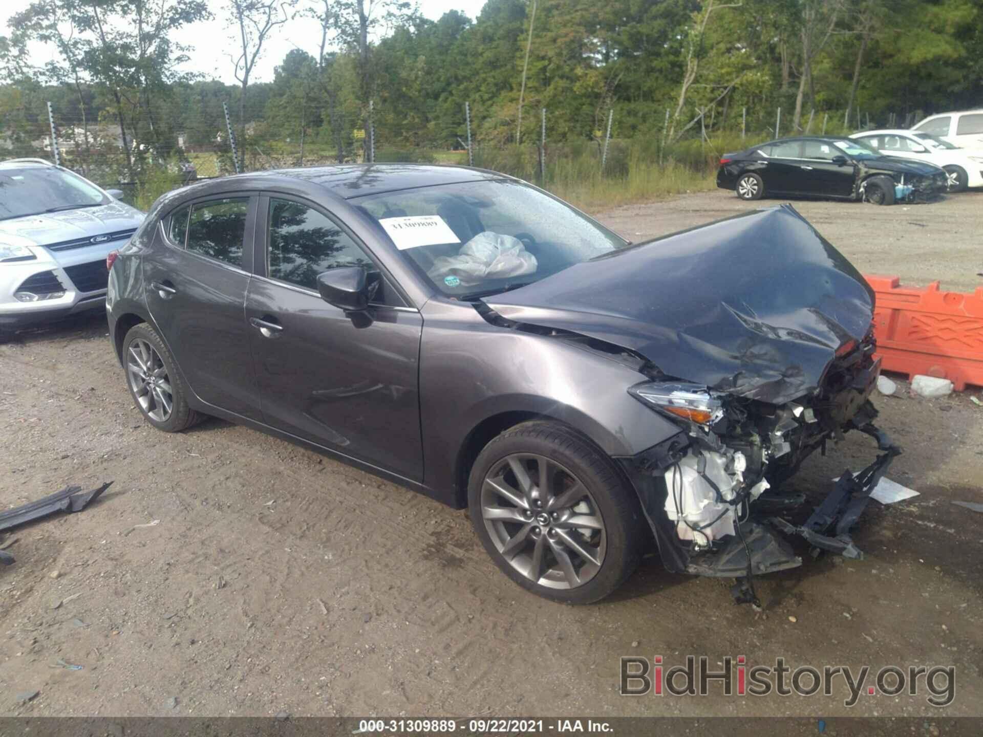 Photo 3MZBN1L36JM274997 - MAZDA MAZDA3 5-DOOR 2018