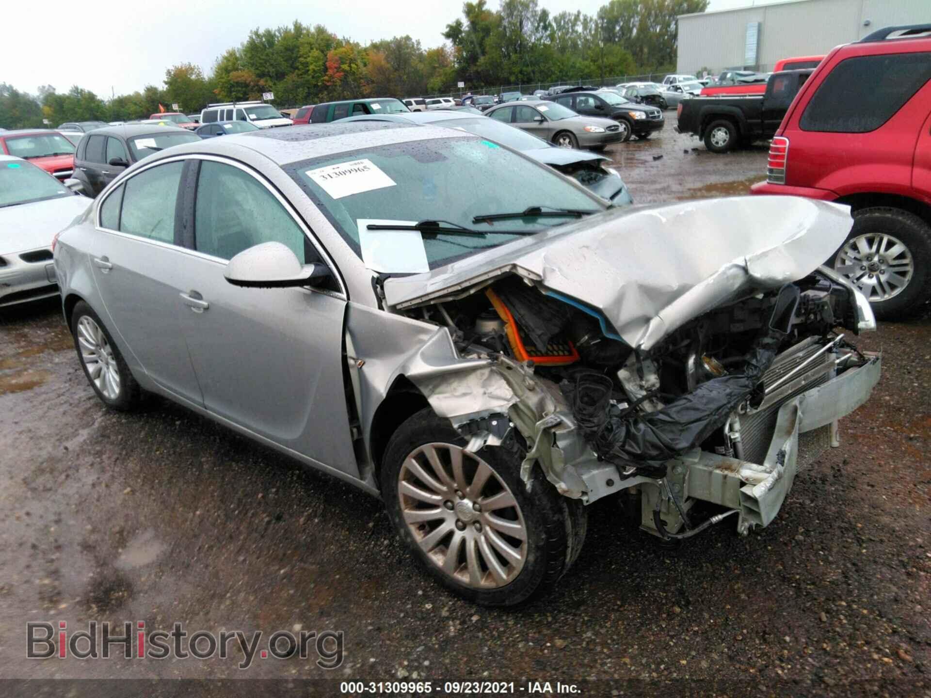 Photo W04GP5EC3B1006053 - BUICK REGAL 2011