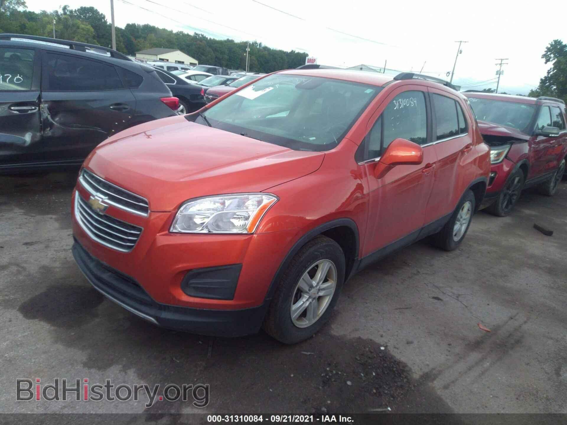 2016 CHEVROLET TRAX - VIN: KL7CJPSB2GB621737 - Фото 2