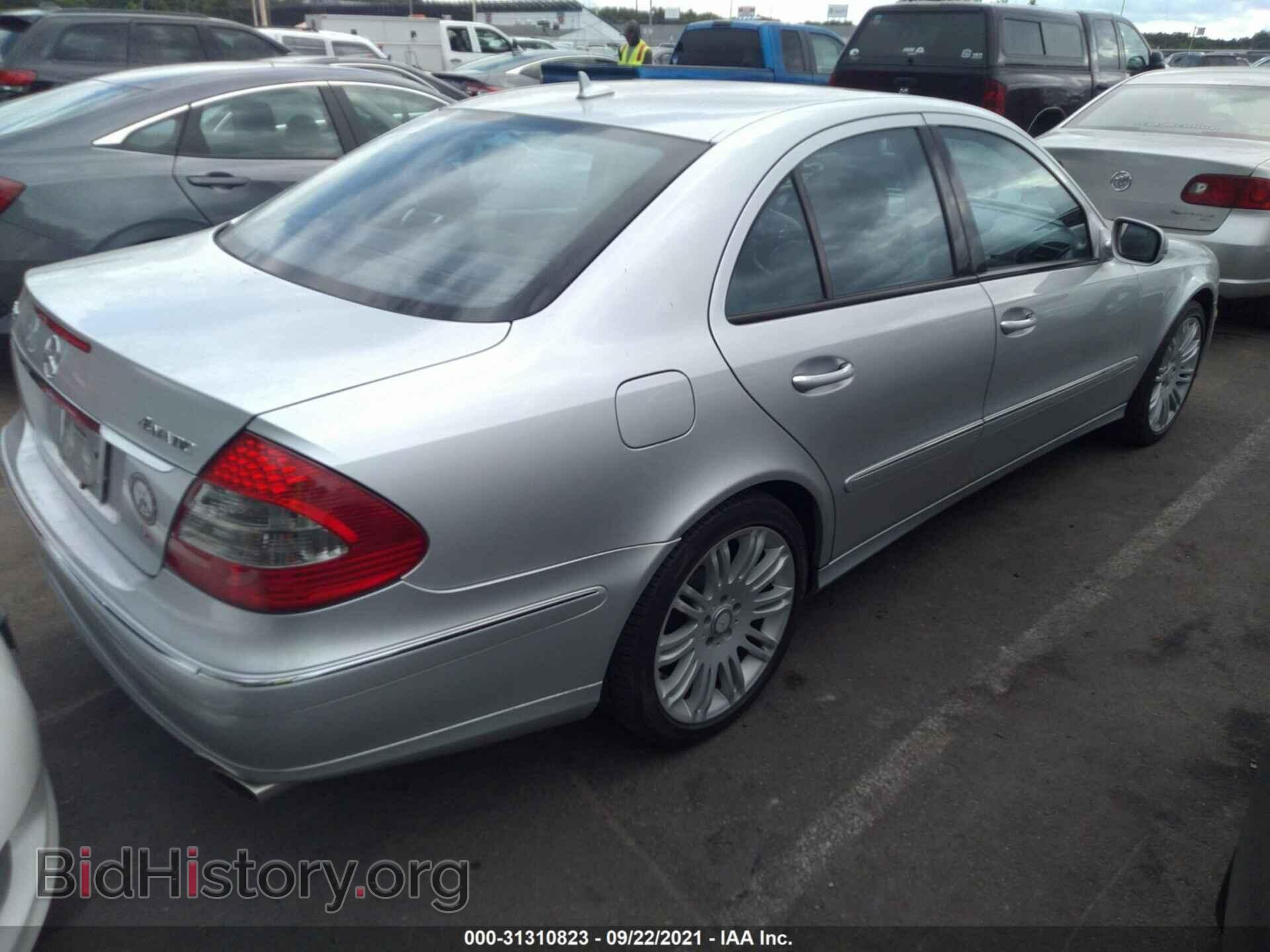 2008 MERCEDES-BENZ E-CLASS - VIN: WDBUF87X18B357252 - Фото 4