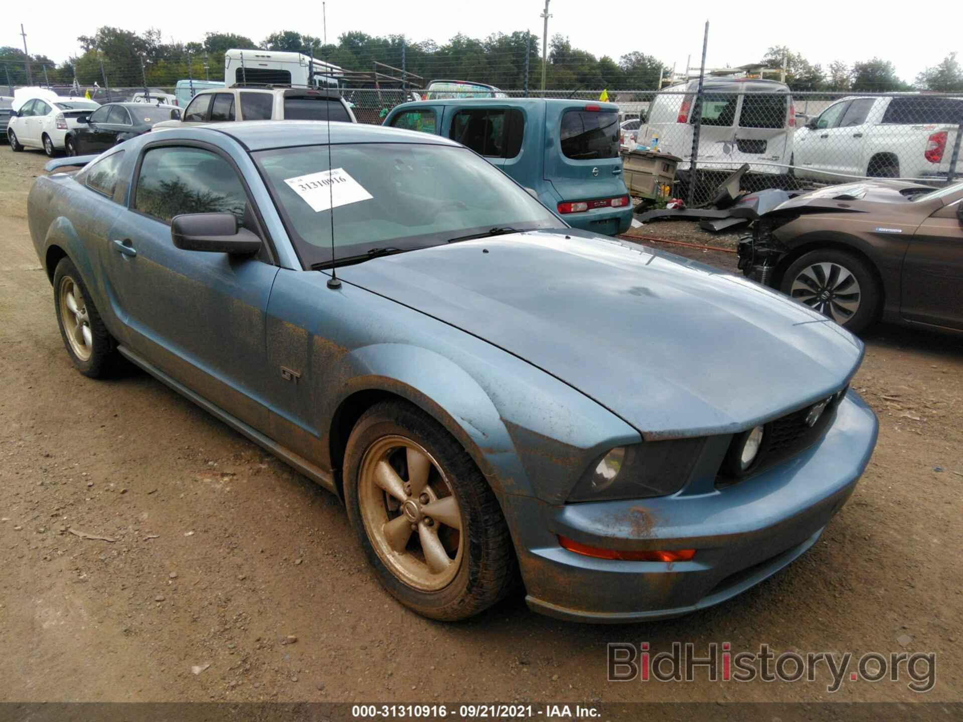 Photo 1ZVFT82H175217635 - FORD MUSTANG 2007