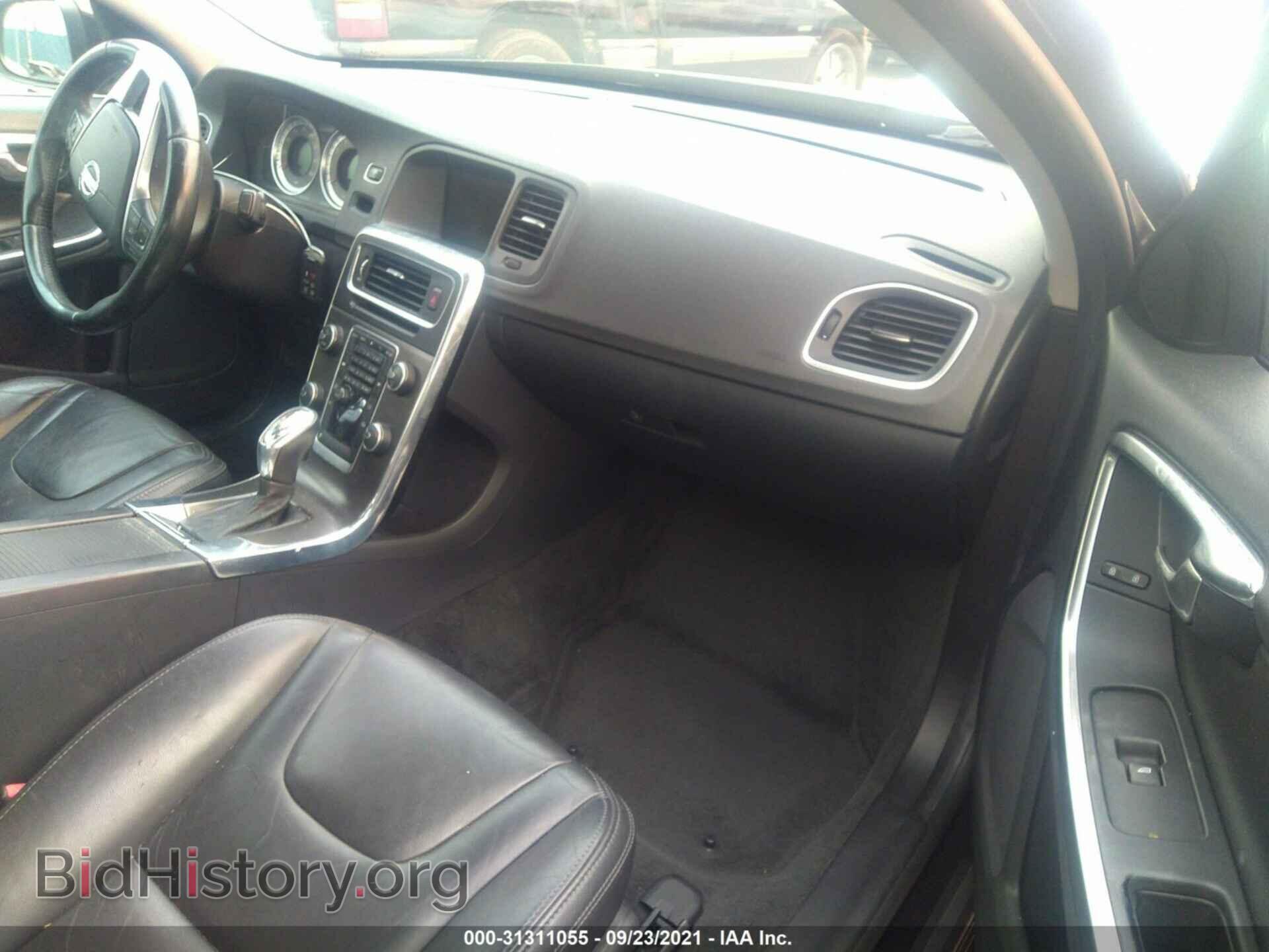 2013 VOLVO S60 - VIN: YV1612FS2D2195132 - Фото 5