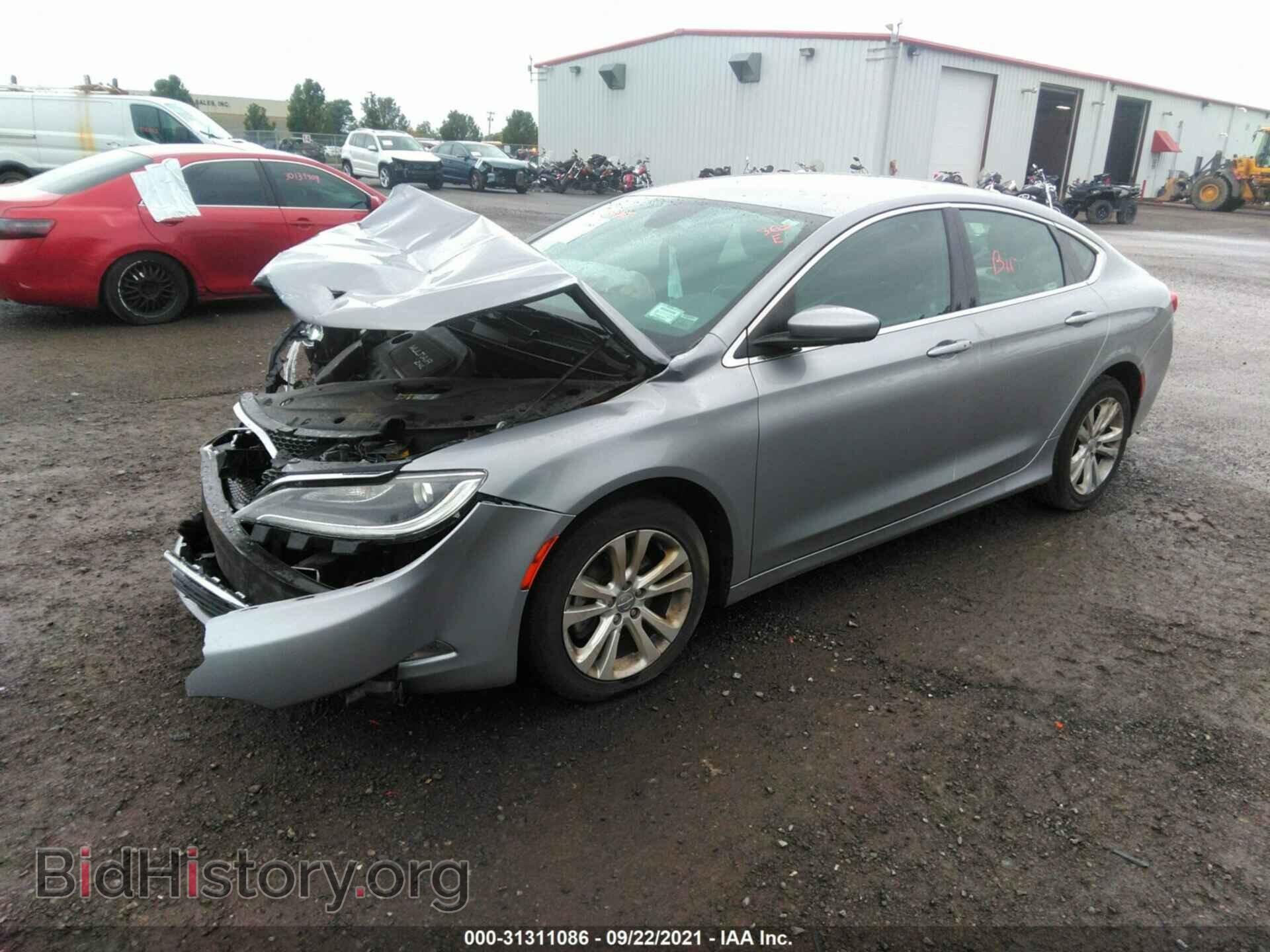 2015 CHRYSLER 200 - VIN: 1C3CCCABXFN623146 - Фото 2