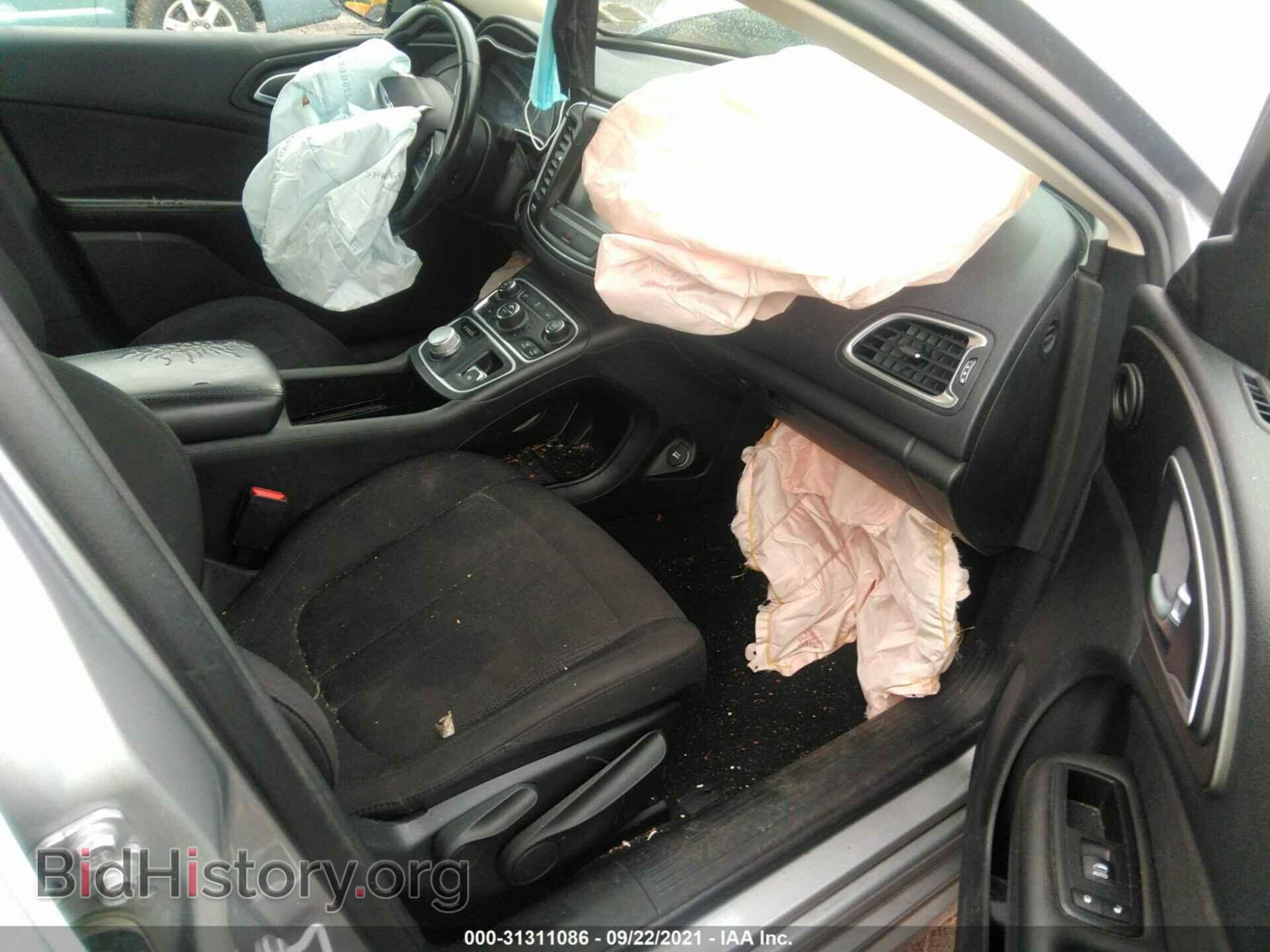 2015 CHRYSLER 200 - VIN: 1C3CCCABXFN623146 - Фото 5