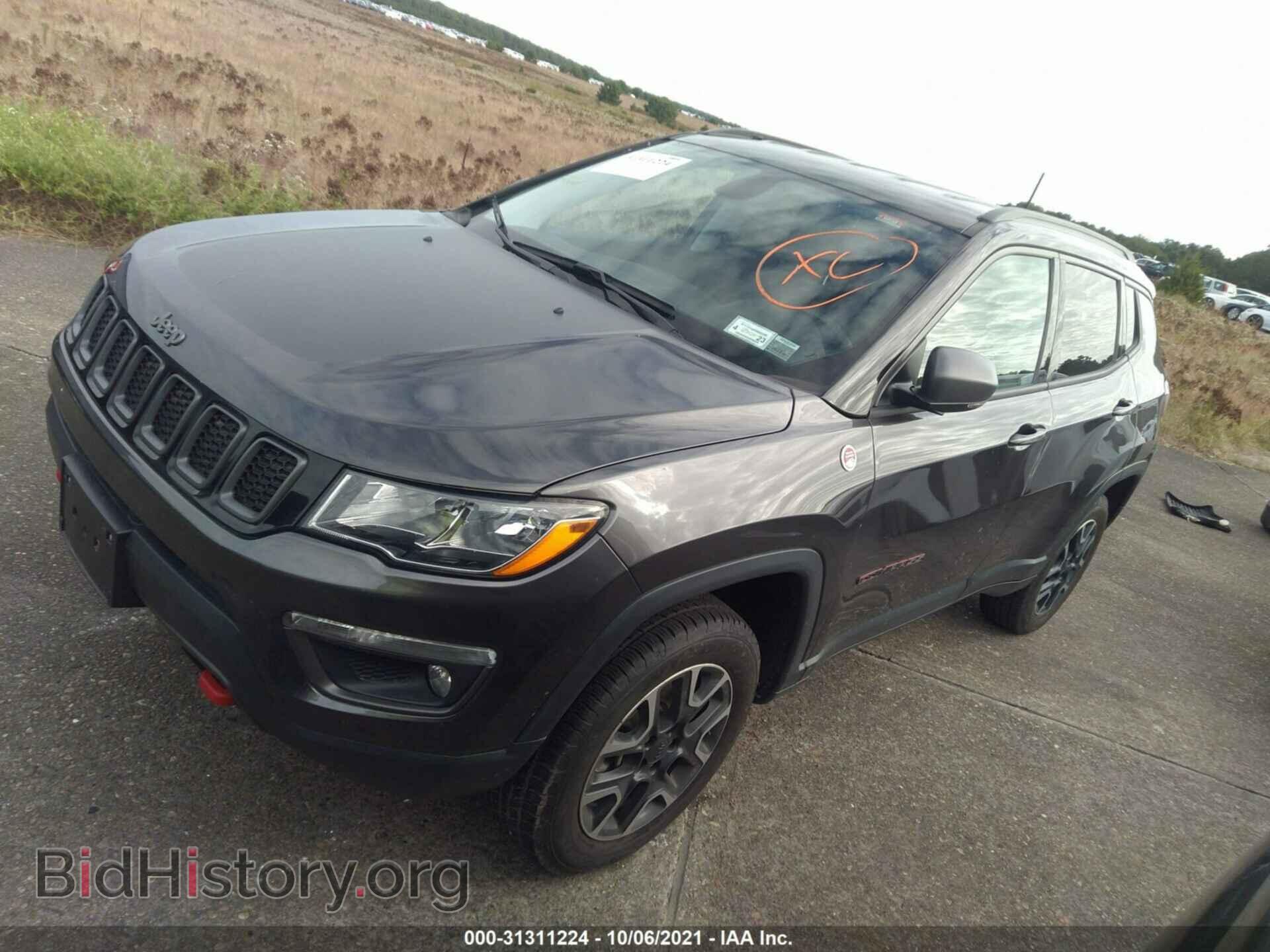 2019 JEEP COMPASS - VIN: 3C4NJDDB7KT733111 - Photo 2