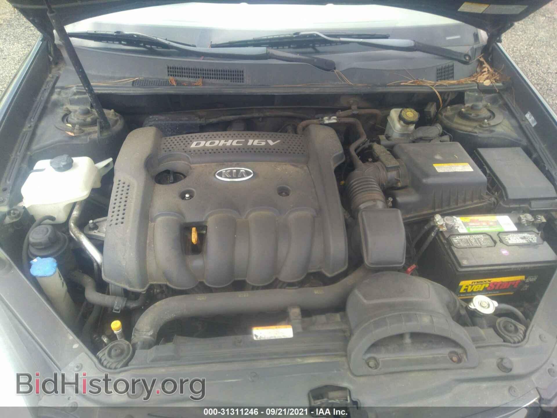 2007 KIA OPTIMA - VIN: KNAGE123775163753 - Фото 10