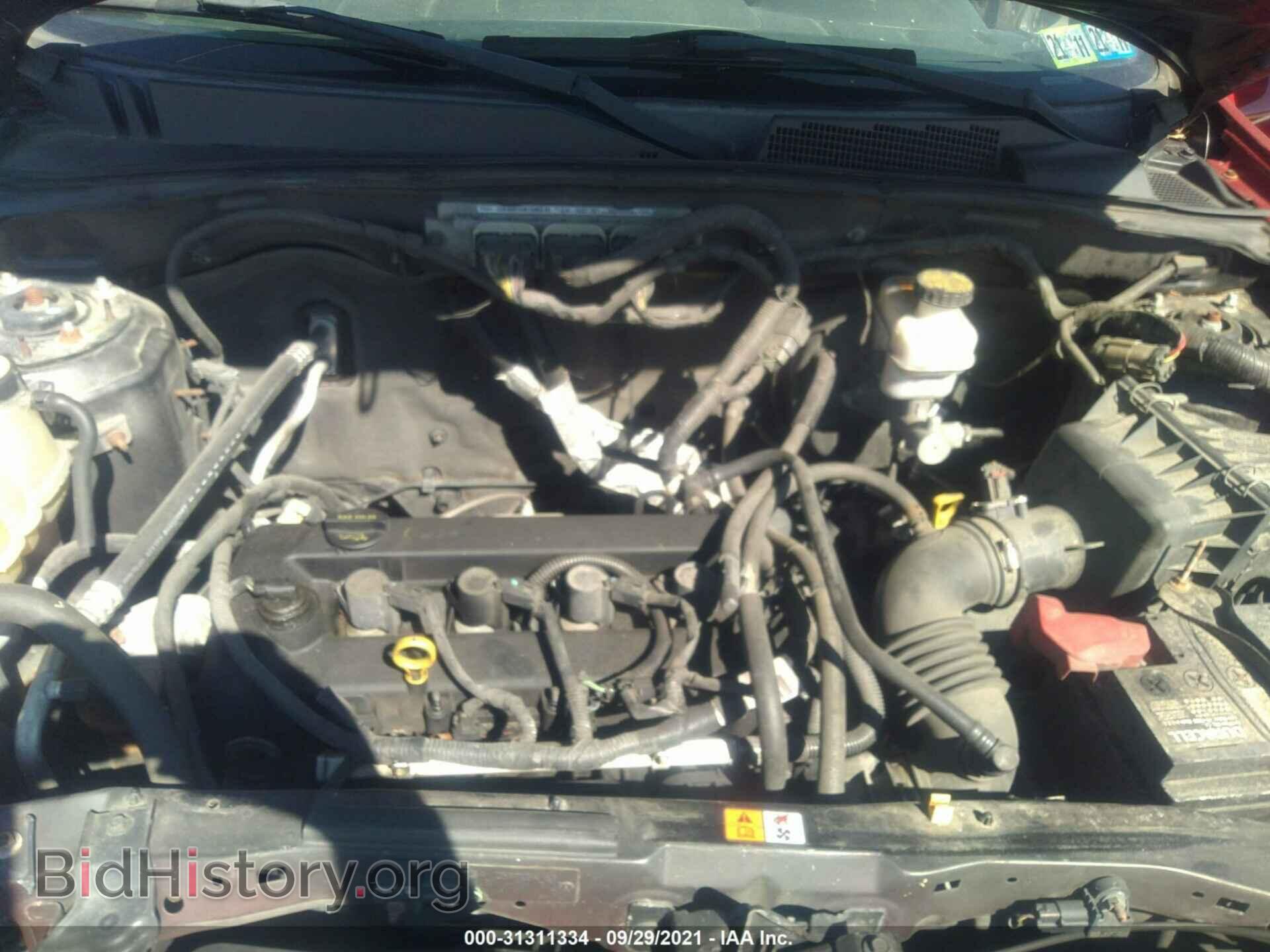 2011 FORD ESCAPE - VIN: 1FMCU9D77BKB29384 - Фото 10