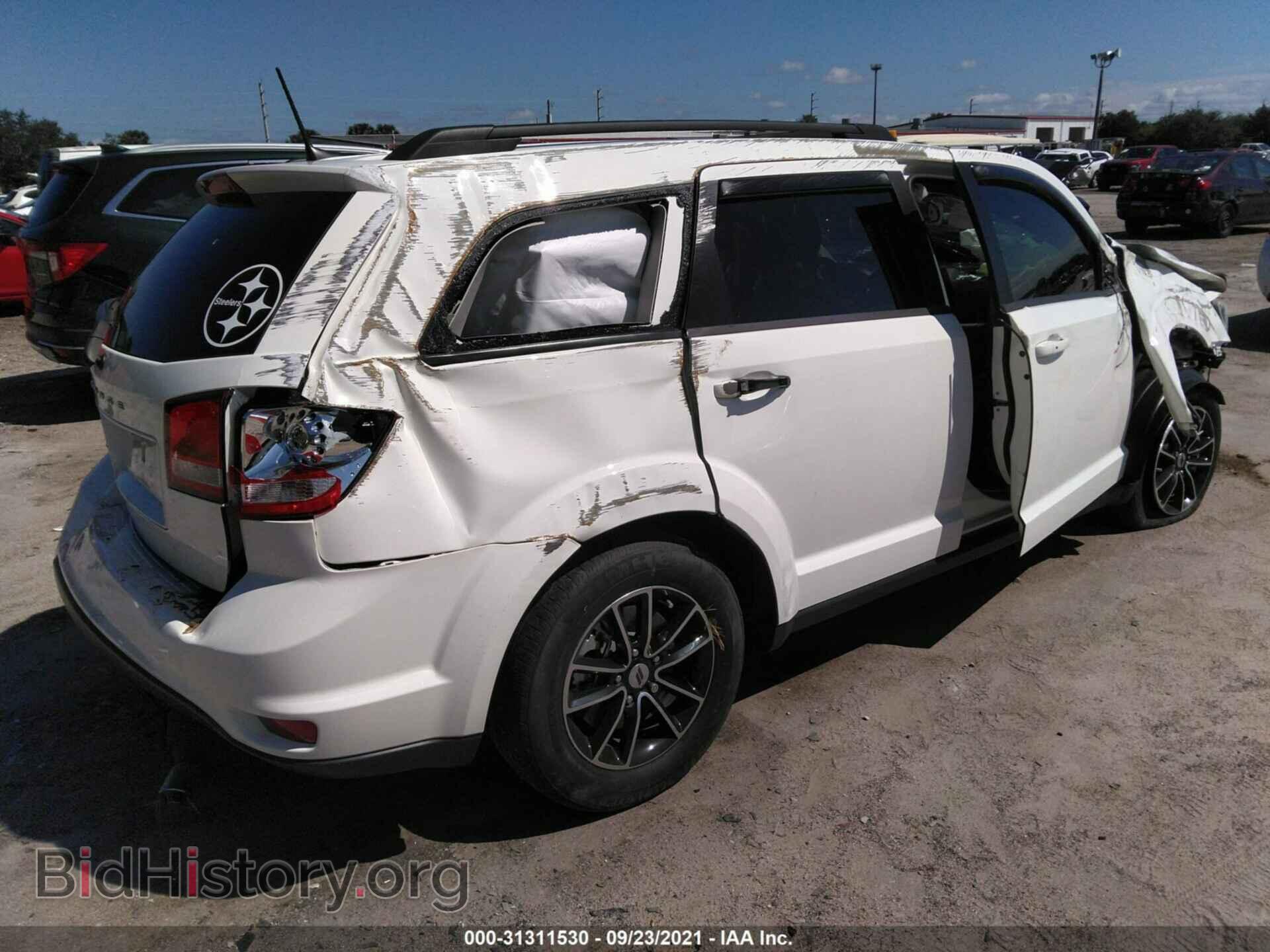 2018 DODGE JOURNEY - VIN: 3C4PDCBG8JT510616 - Фото 4