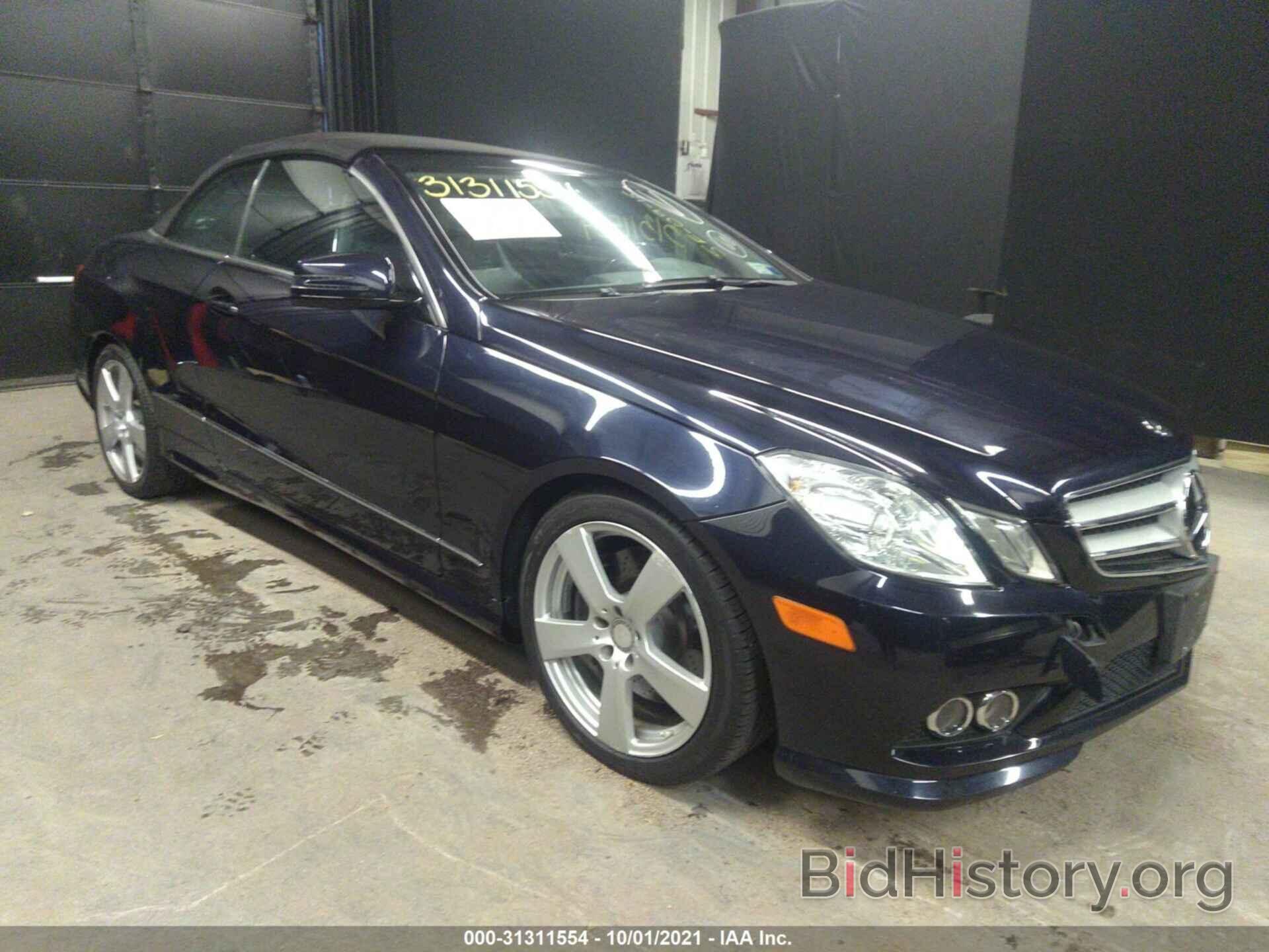 Photo WDDKK7CF6BF057255 - MERCEDES-BENZ E-CLASS 2011