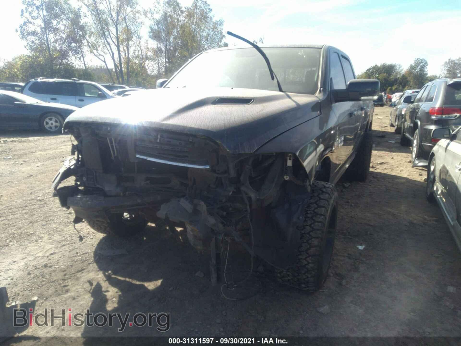 2017 RAM 1500 - VIN: 1C6RR7MT9HS672303 - Фото 2