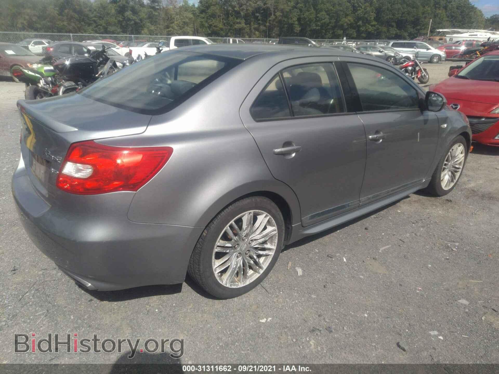 2011 SUZUKI KIZASHI - VIN: JS2RF9A61B6110235 - Фото 4