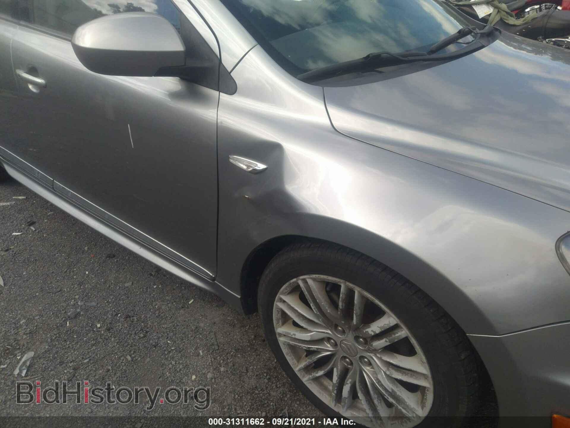2011 SUZUKI KIZASHI - VIN: JS2RF9A61B6110235 - Фото 6