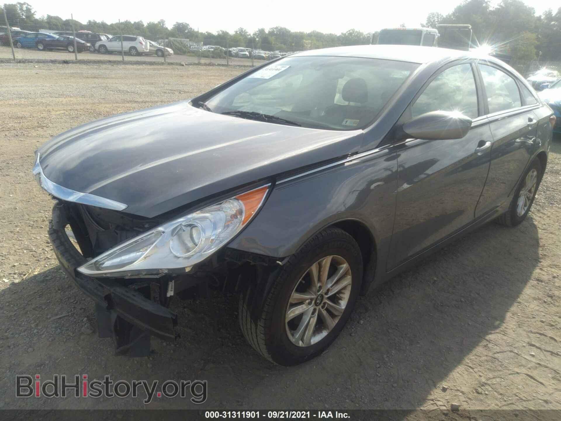 2013 HYUNDAI SONATA - VIN: 5NPEB4AC6DH667809 - Фото 2