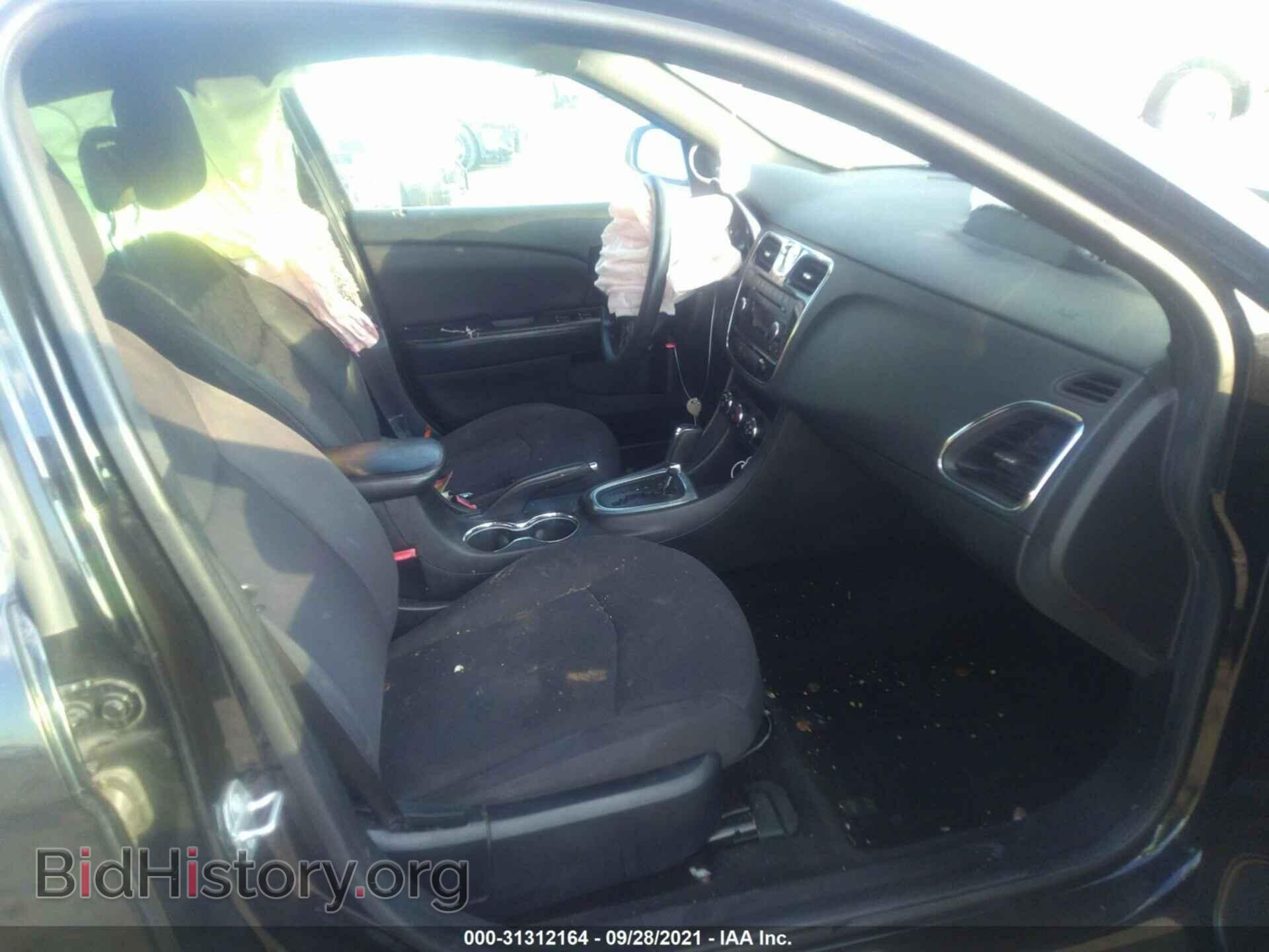 2014 CHRYSLER 200 - VIN: 1C3CCBAB5EN230860 - Фото 5