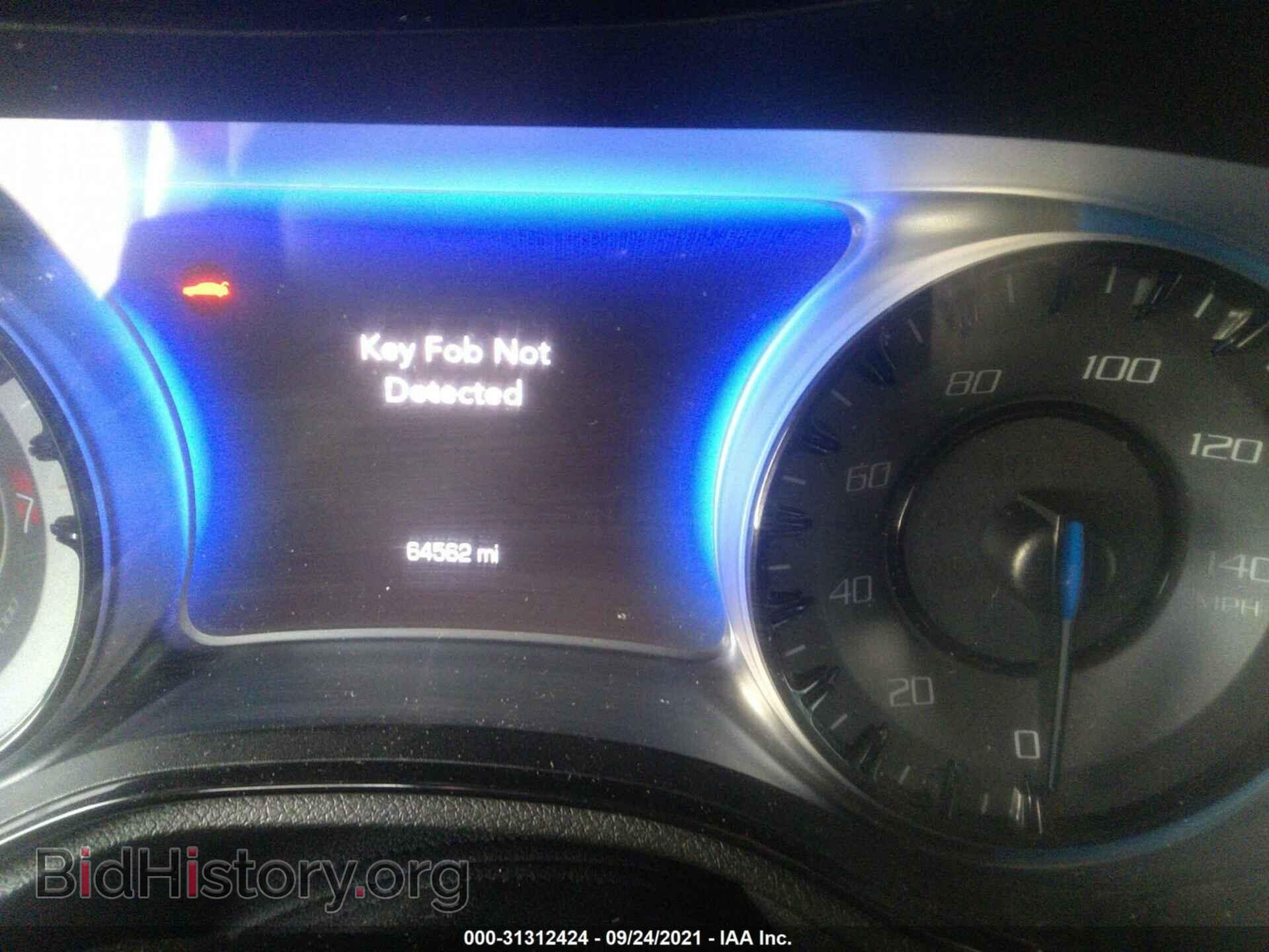 2015 CHRYSLER 300 - VIN: 2C3CCABG1FH903903 - Фото 7