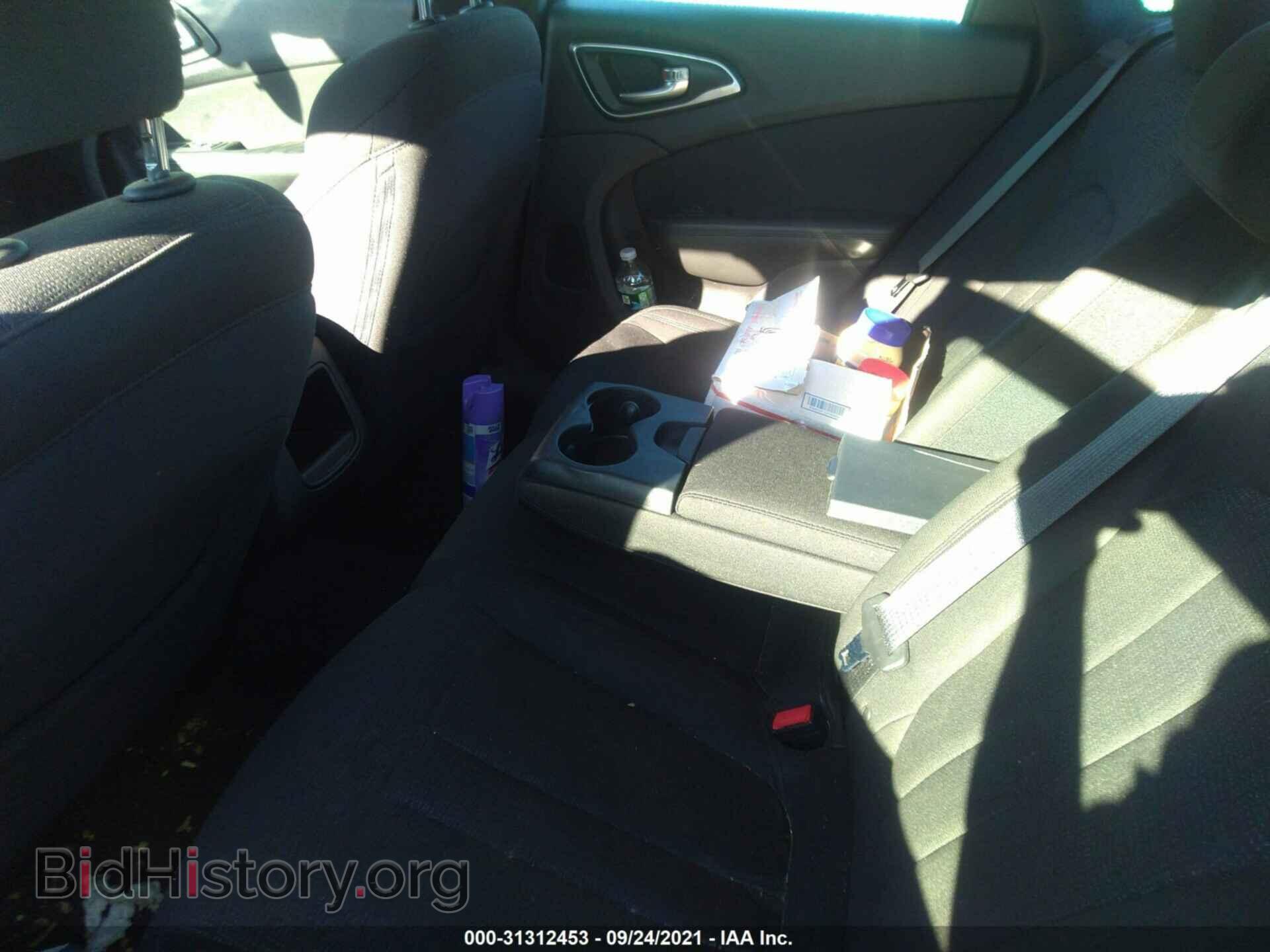 2016 CHRYSLER 200 - VIN: 1C3CCCAB9GN124386 - Photo 8