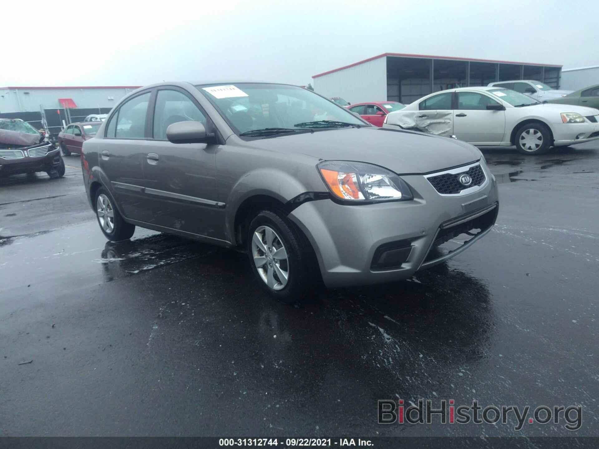 Photo KNADH4A3XA6646975 - KIA RIO 2010