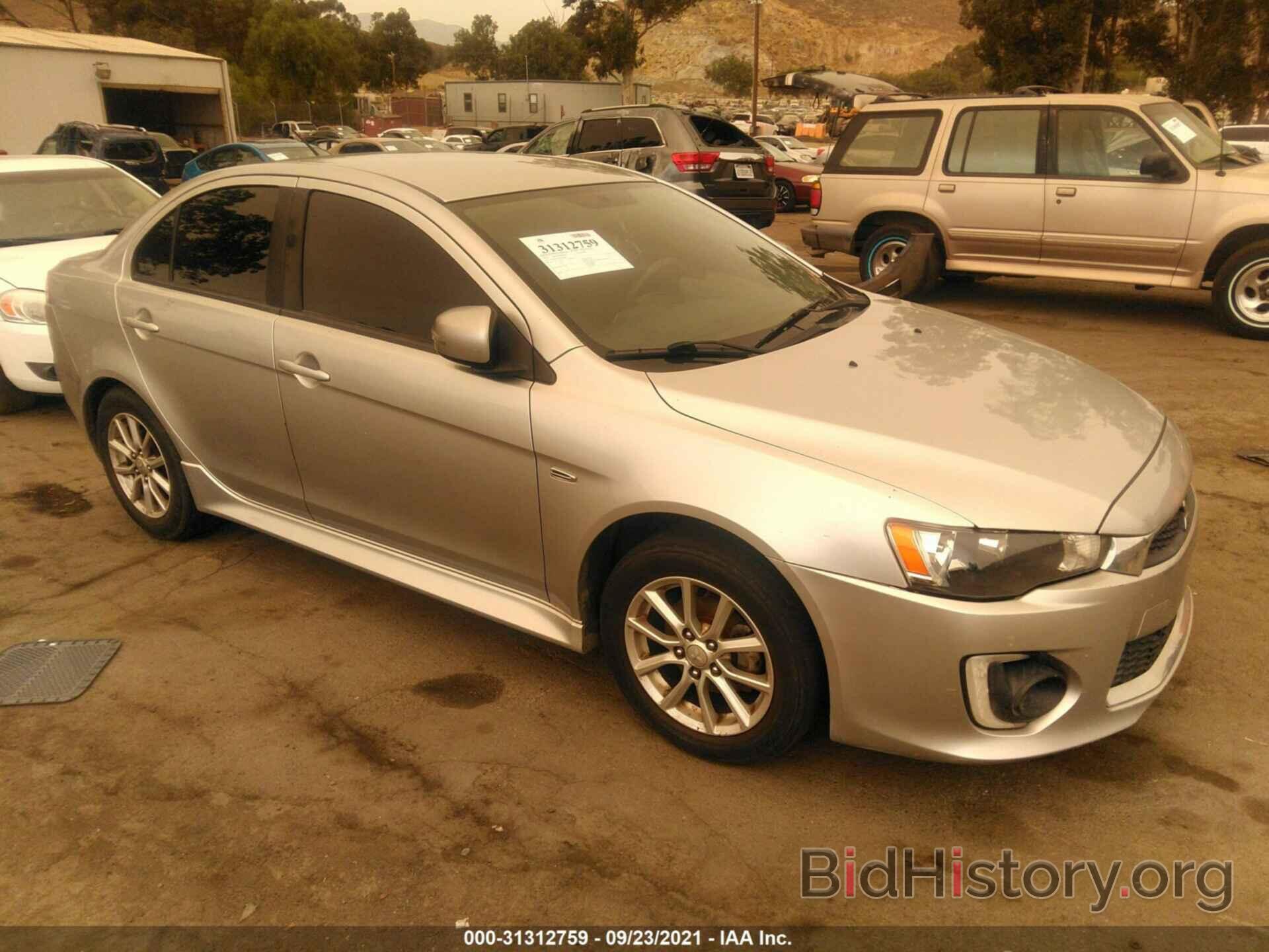 Photo JA32U2FU3GU002605 - MITSUBISHI LANCER 2016