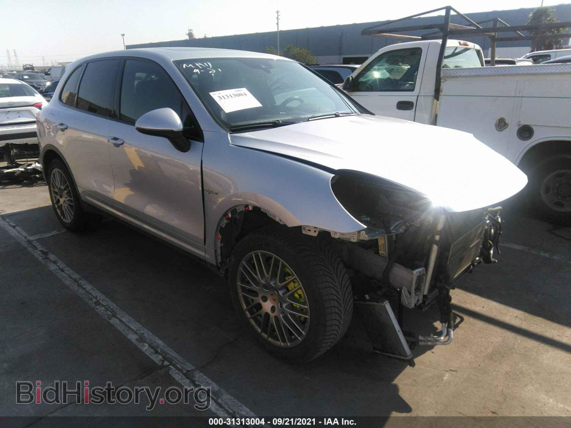 Фотография WP1AE2A23GLA64154 - PORSCHE CAYENNE 2016