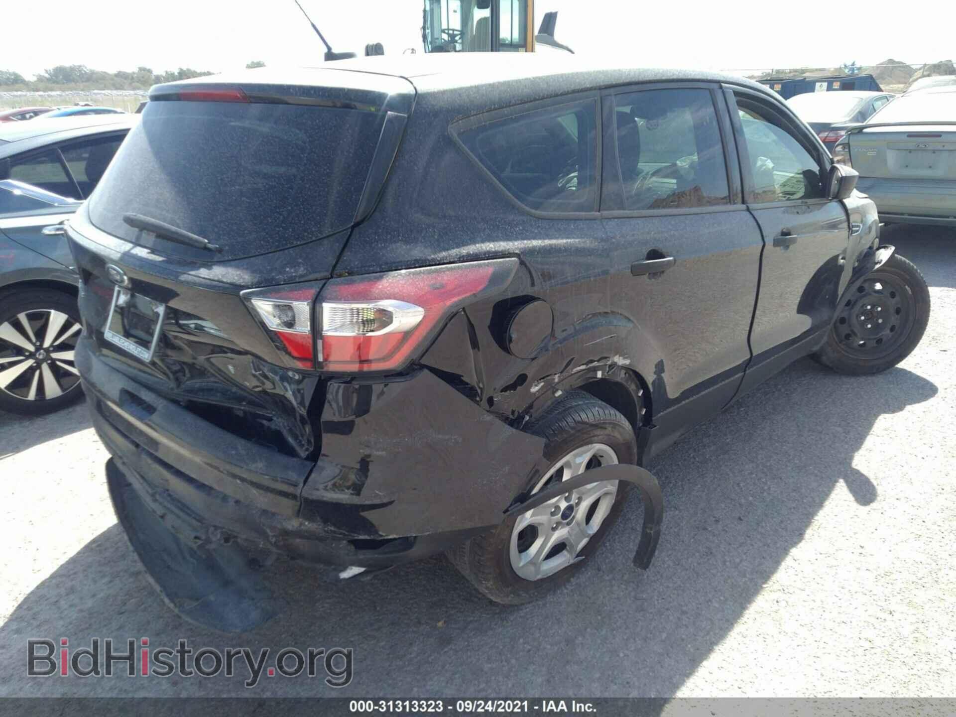 2017 FORD ESCAPE - VIN: 1FMCU0F7XHUB42264 - Photo 4