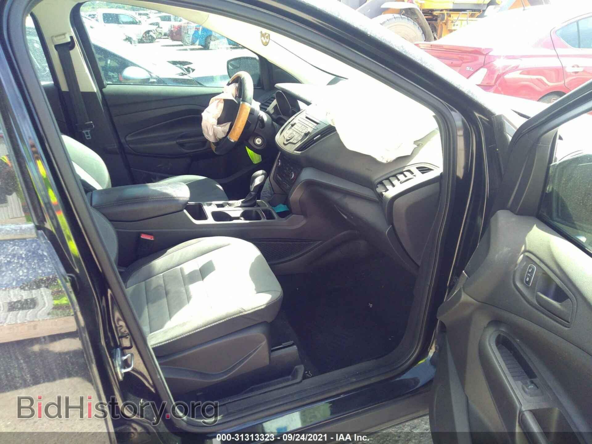 2017 FORD ESCAPE - VIN: 1FMCU0F7XHUB42264 - Photo 5