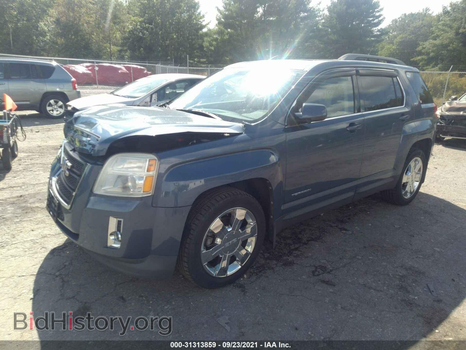 2011 GMC TERRAIN - VIN: 2CTFLVE5XB6298879 - Фото 2