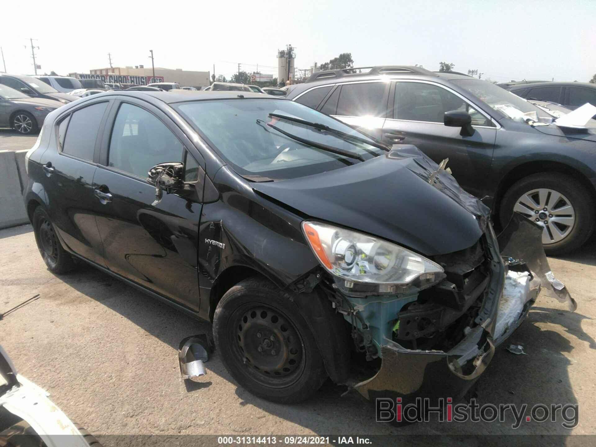 Photo JTDKDTB35C1509814 - TOYOTA PRIUS C 2012