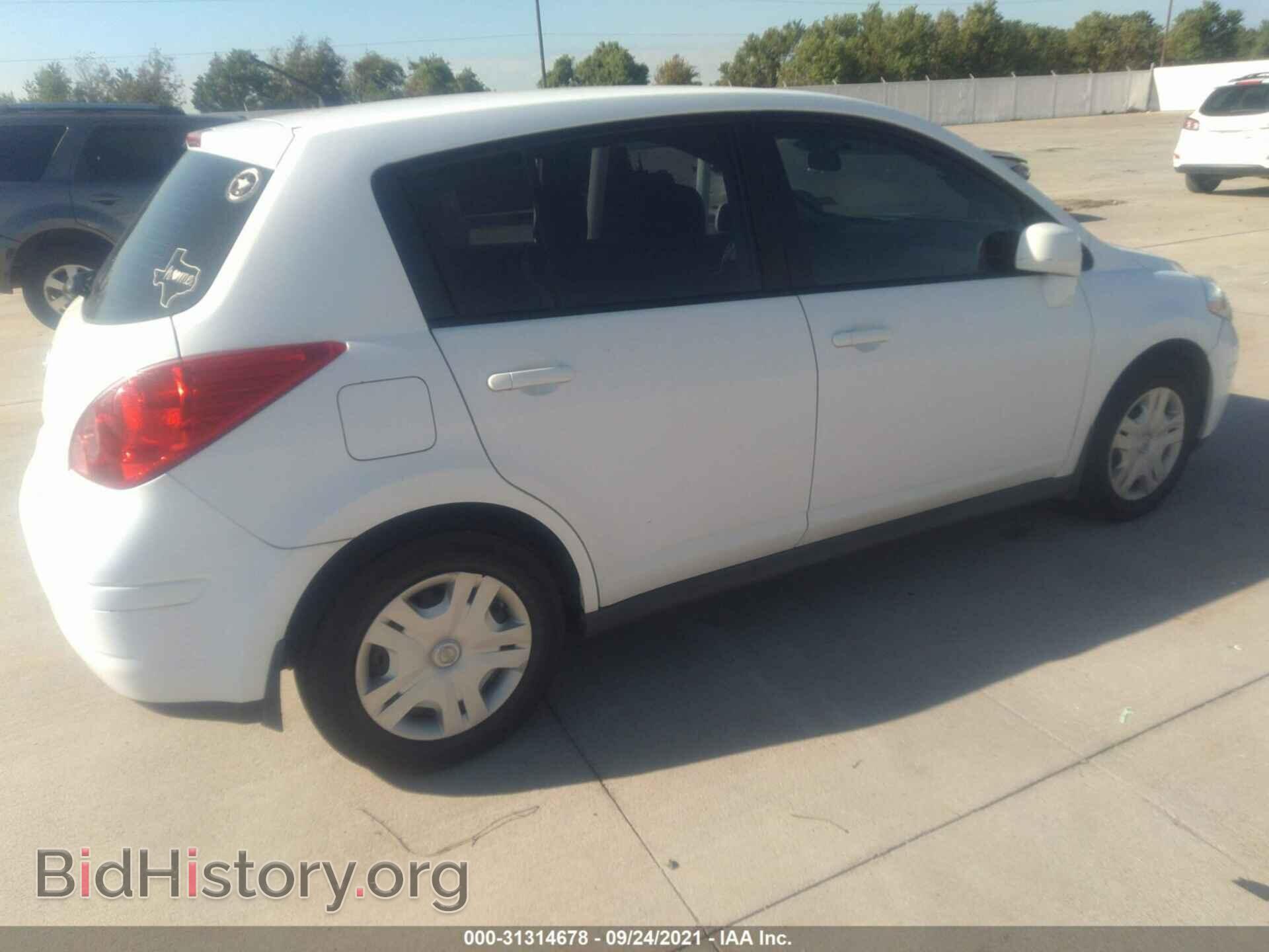 2011 NISSAN VERSA - VIN: 3N1BC1CP3BL493700 - Фото 4