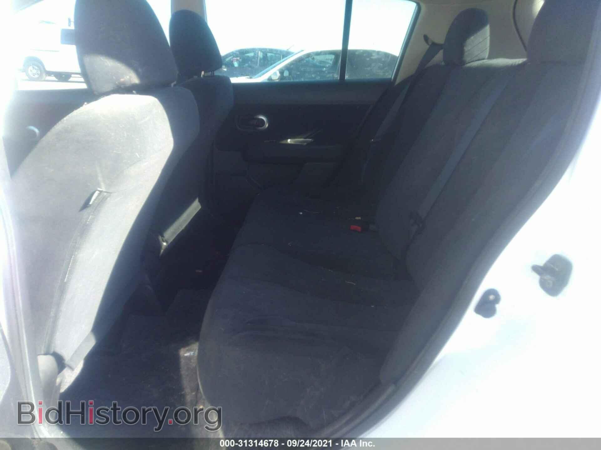 2011 NISSAN VERSA - VIN: 3N1BC1CP3BL493700 - Фото 8